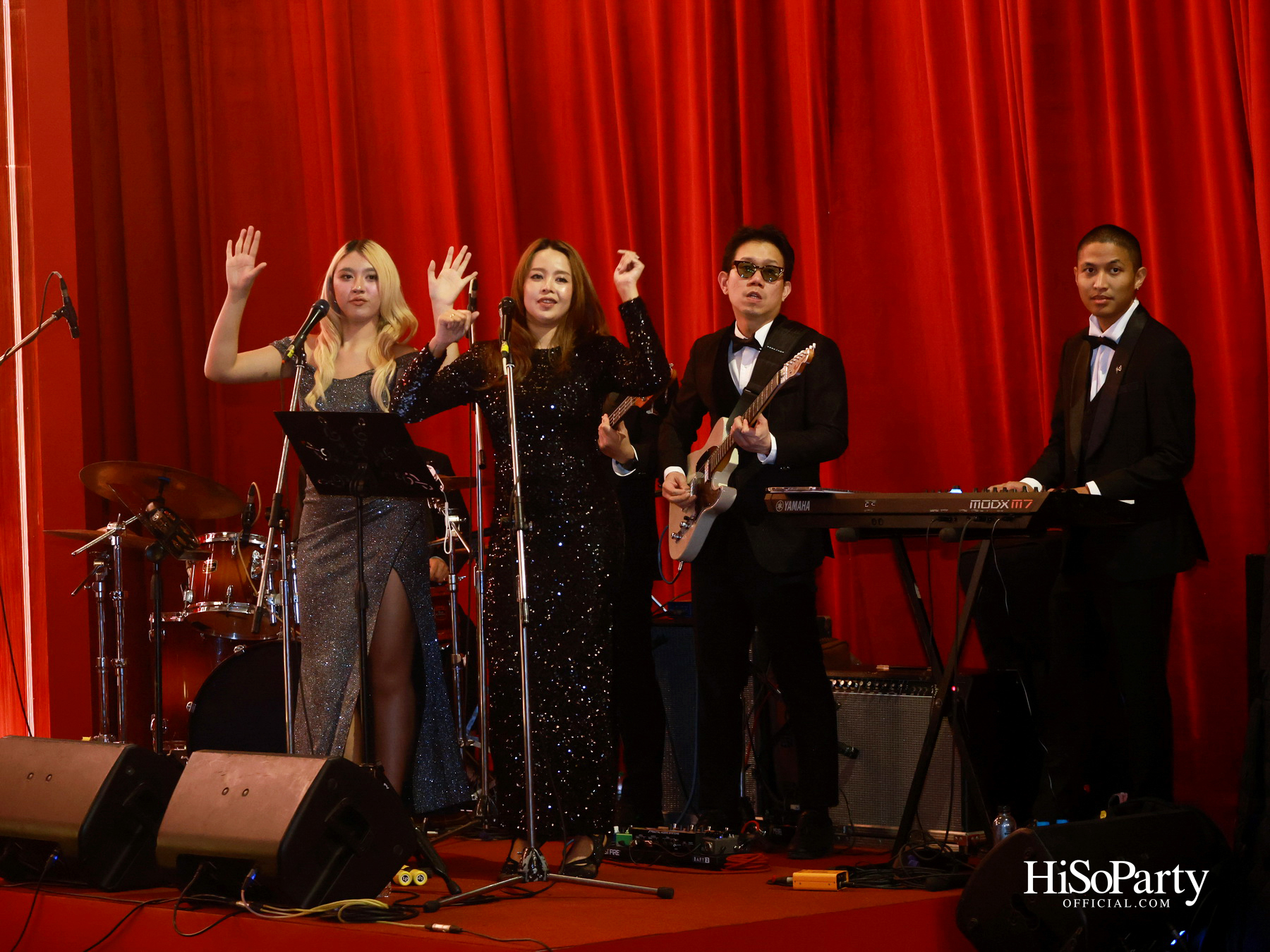 เอ็ม ดิสทริค เนรมิตค่ำคืน ‘EM DISTRICT: EM JAZZ CLUB’ ขอบคุณลูกค้าคนสำคัญในบรรยากาศแจ๊สบาร์สไตล์นิวยอร์ก