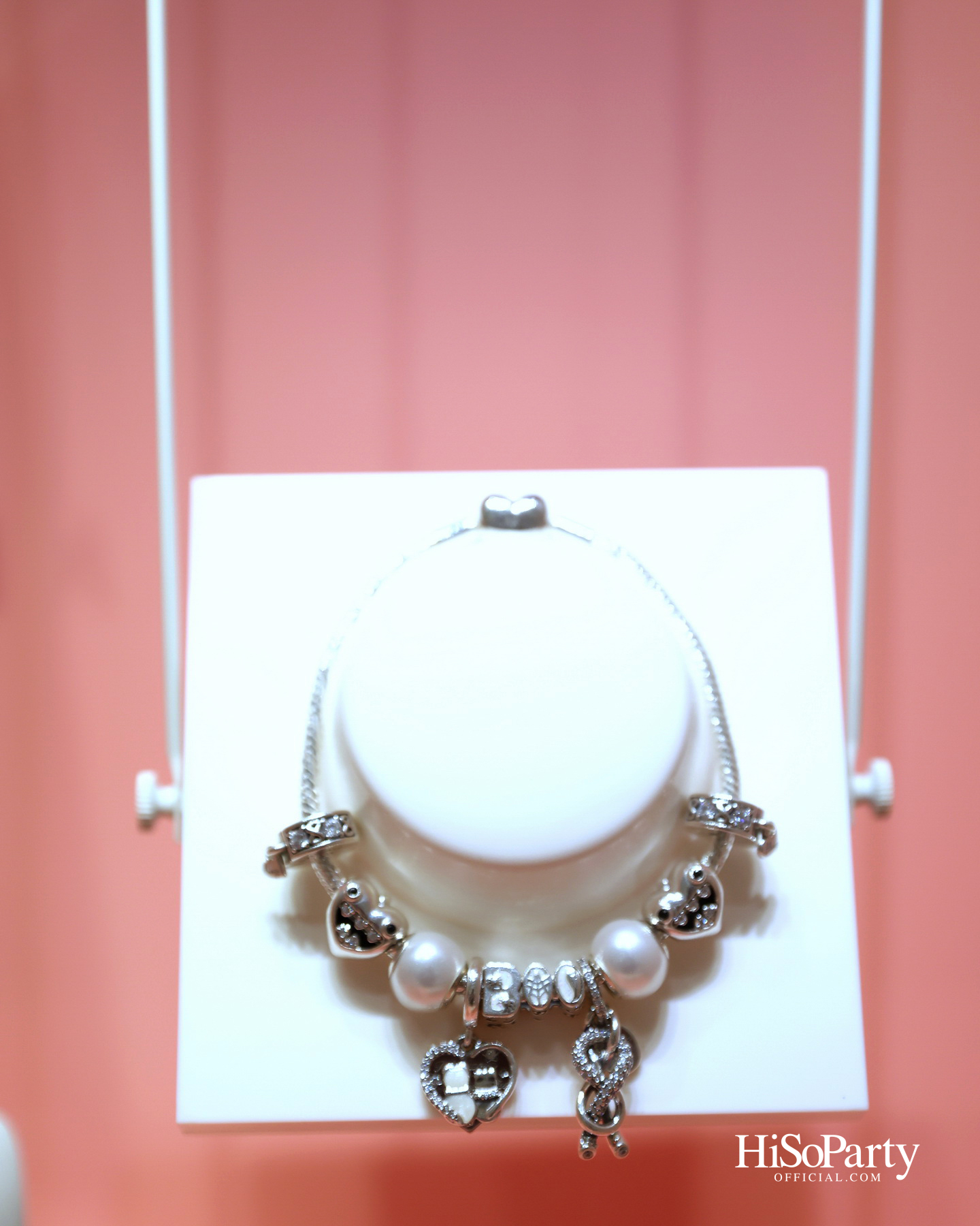 Pandora เปิดตัว Ambassadors คู่แรกของประเทศไทย ‘เก่ง–น้ำปิง’ กับนิยามใหม่ของ Everyday Jewelry