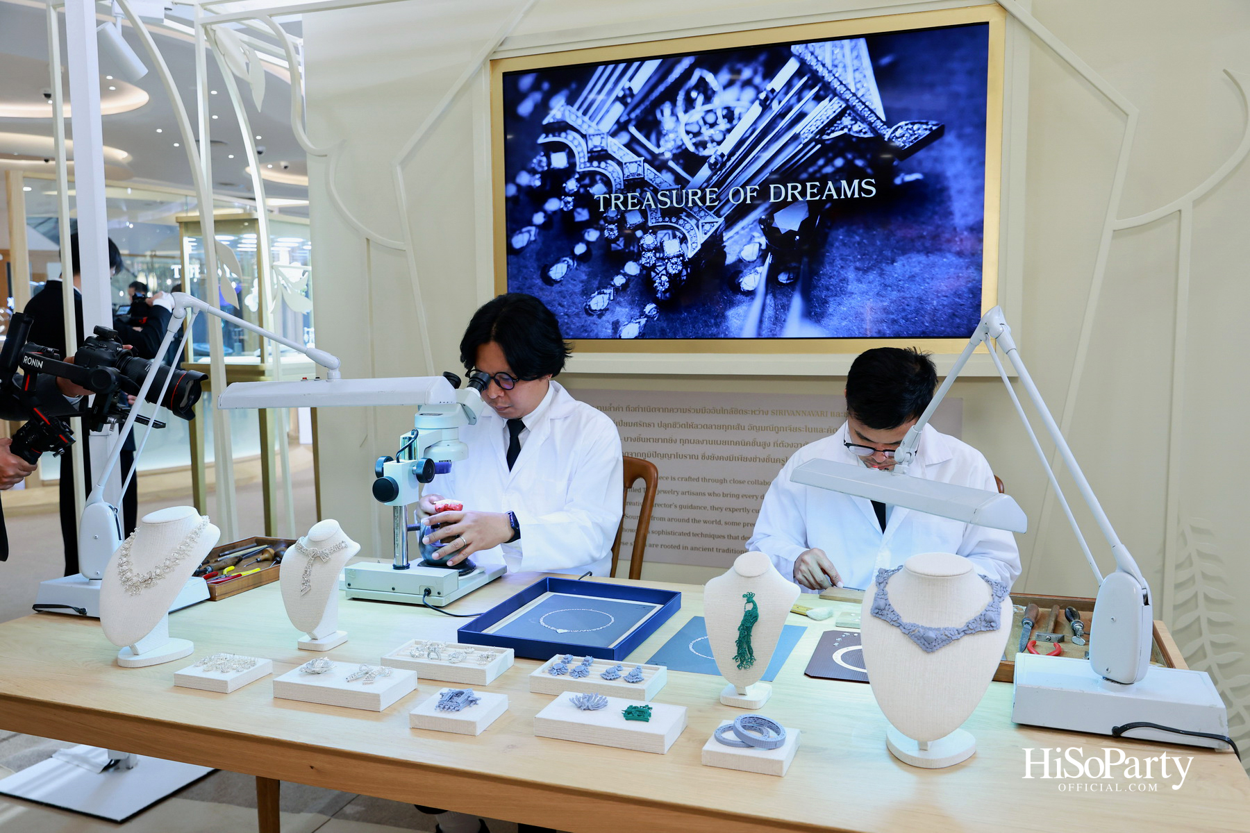 แบรนด์ SIRIVANNAVARI เผยโฉมบูติคจิวเวลรีแห่งแรก ณ ห้างเอ็มโพเรียม พร้อมเปิดตัว ‘Atelier II’ Fine Jewelry คอลเลกชันใหม่