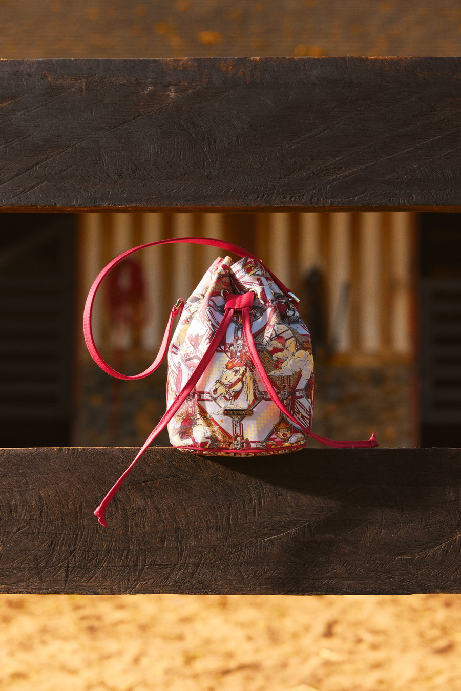 Jim Thompson X Pomme Chan คอลเลกชันพิเศษต้อนรับปีม้า ถ่ายทอดพลัง ความทรงจำ และจิตวิญญาณแห่งอิสรภาพ