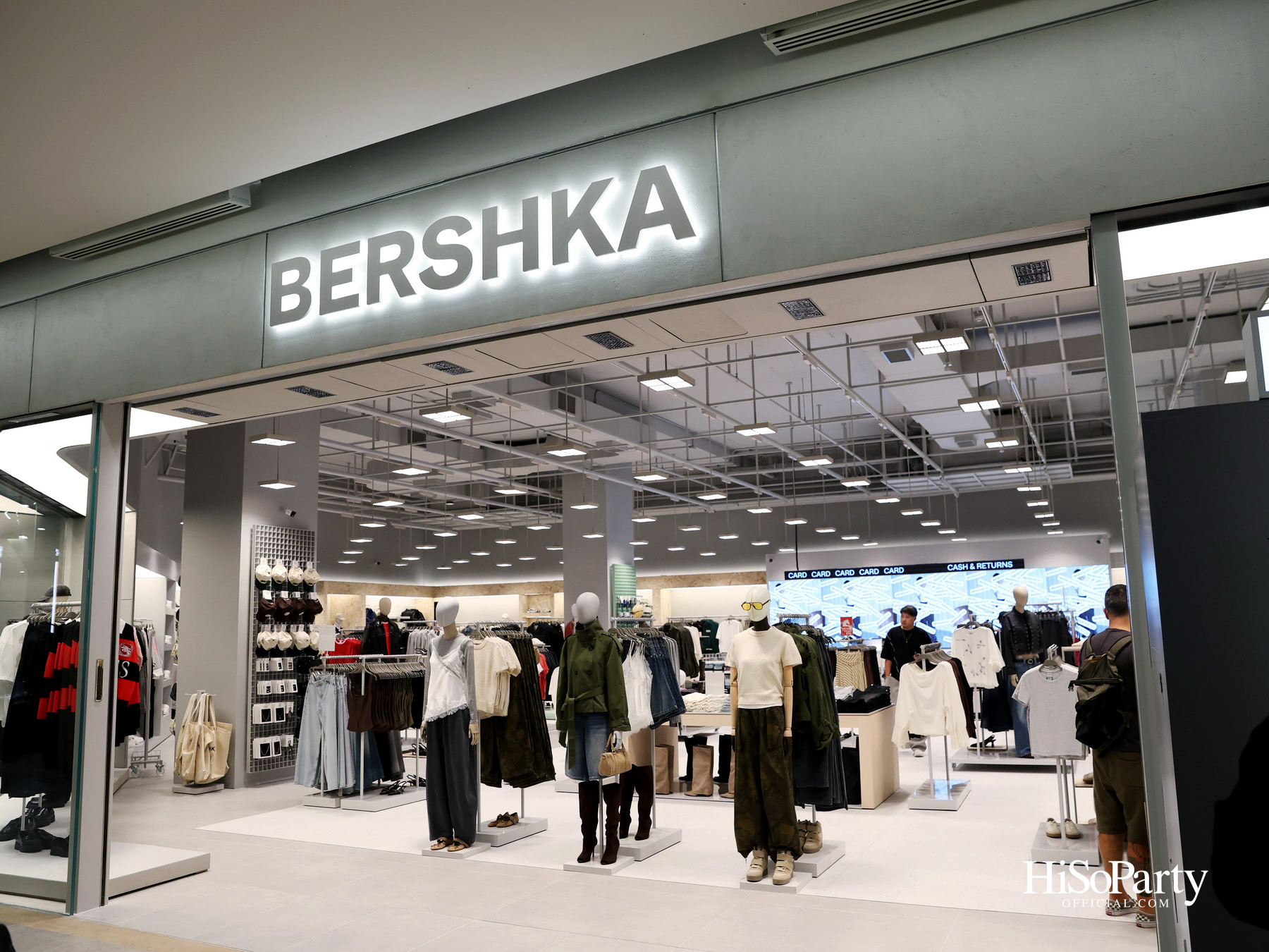 BERSHKA เปิดตัวแฟลกชิพสโตร์สาขาใหม่ล่าสุด ณ เซ็นทรัล พาร์ค