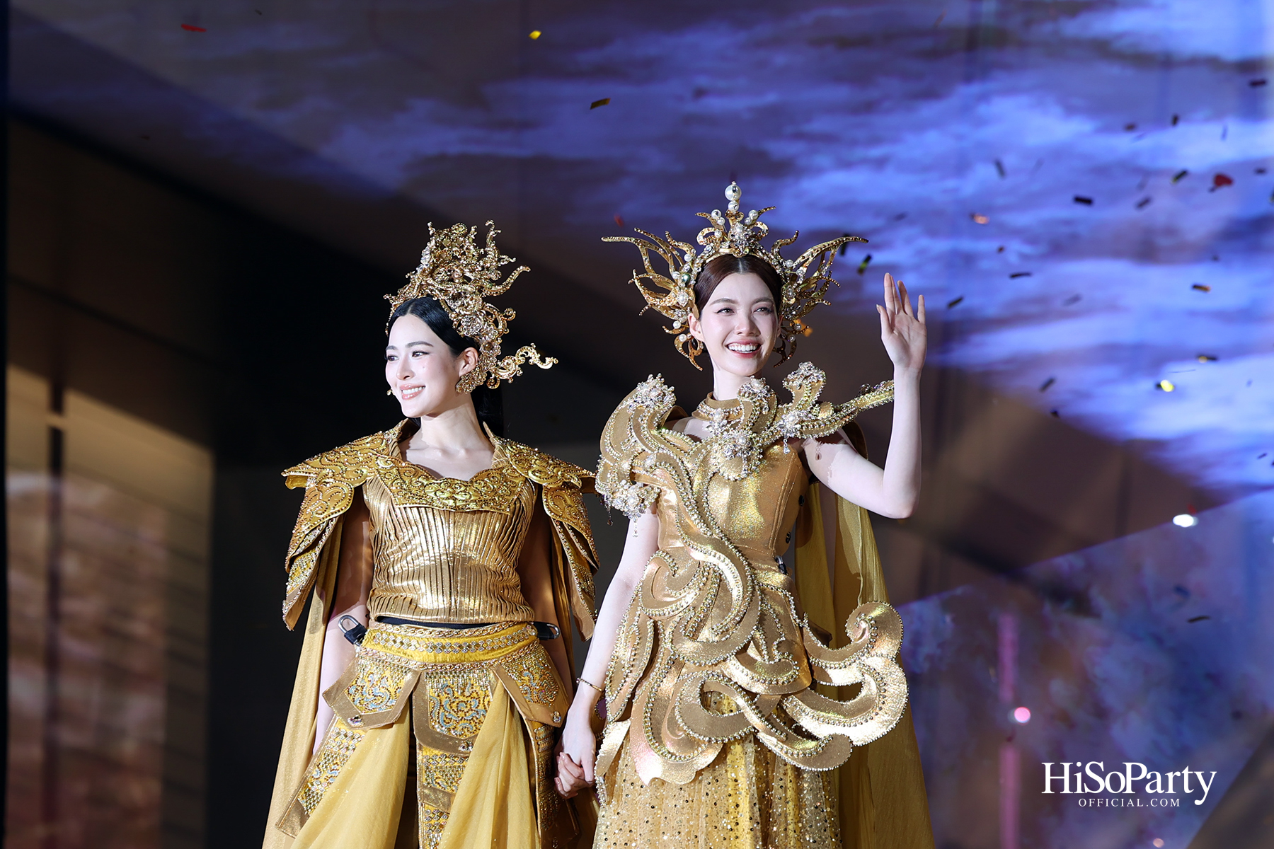 เอ็ม ดิสทริค ฉลองตรุษจีนปีมะเมีย เปิด ‘จักรพรรดิเทพมังกรสวรรค์’ 40 เมตร พร้อมโชว์สุดอลังการจาก หลิง-ออม