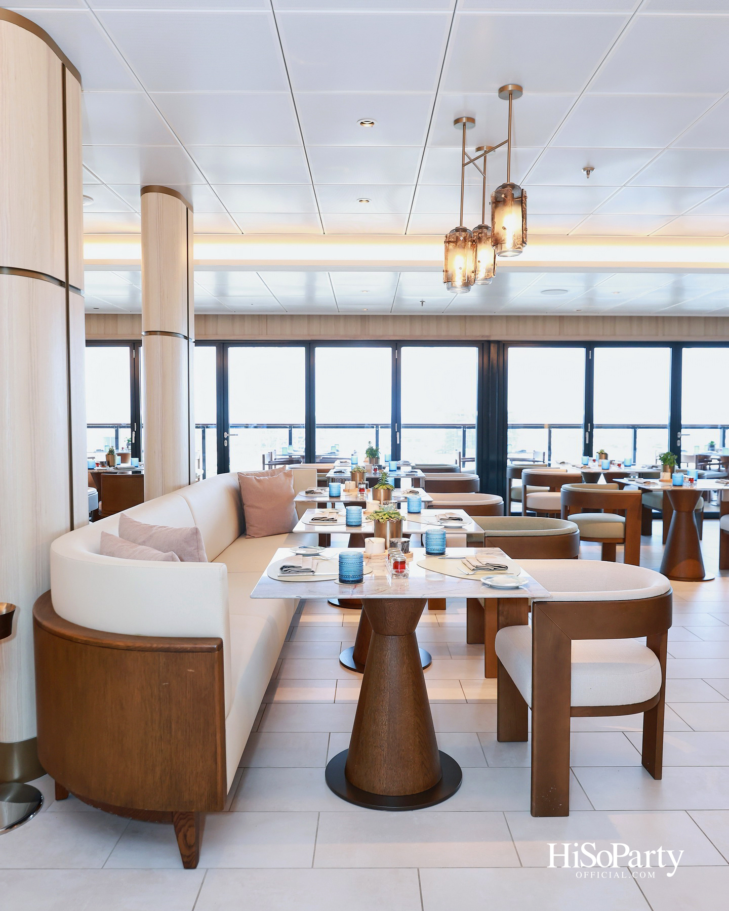 Deck 9 เปิดประสบการณ์เหนือระดับบน ‘Luminara’ ซูเปอร์ยอทช์ล่าสุดจาก The Ritz-Carlton Yacht Collection เยือนไทยครั้งแรก