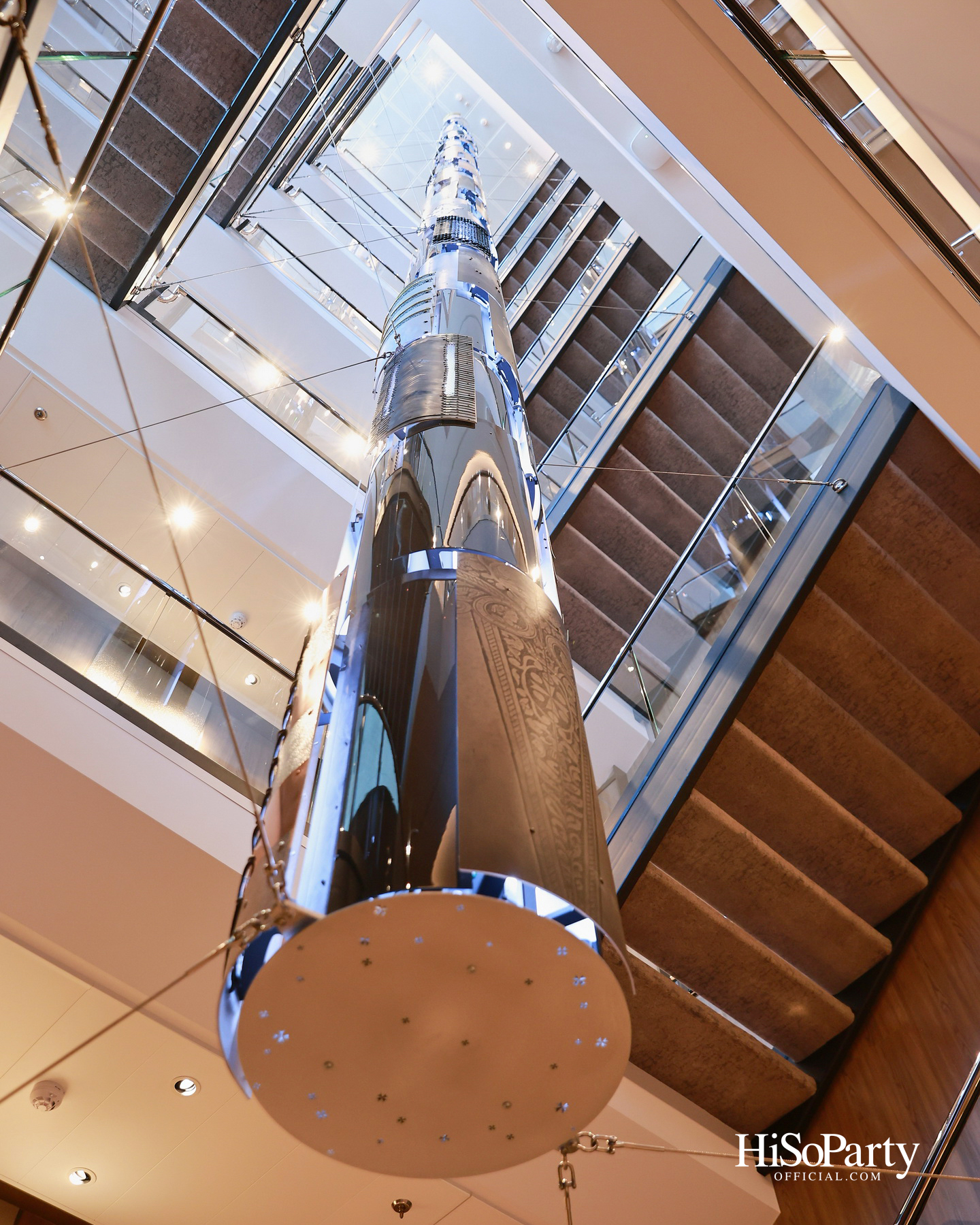 Deck 9 เปิดประสบการณ์เหนือระดับบน ‘Luminara’ ซูเปอร์ยอทช์ล่าสุดจาก The Ritz-Carlton Yacht Collection เยือนไทยครั้งแรก