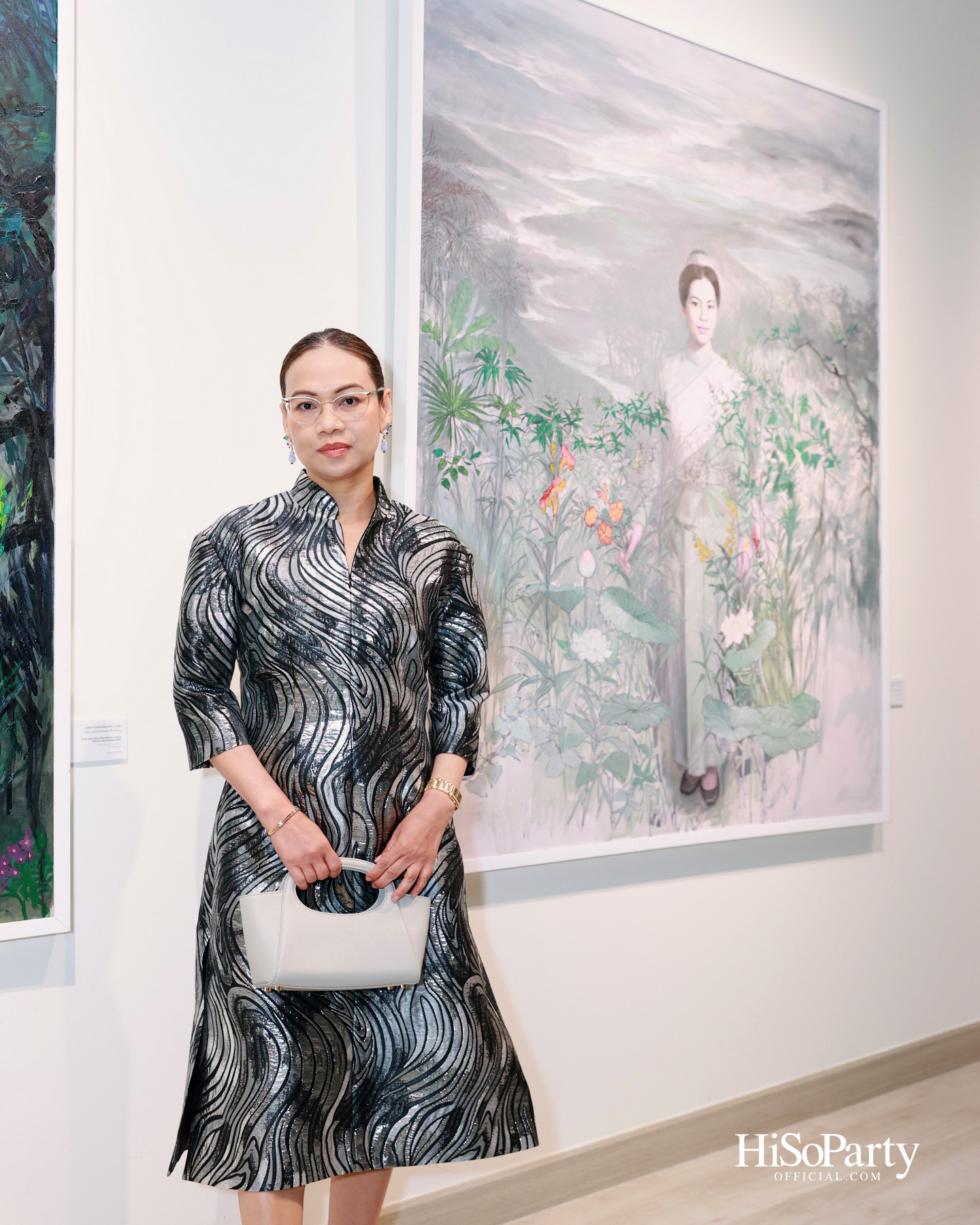 สยามพารากอน จัดนิทรรศการ ‘น้อมรำลึกในพระมหากรุณาธิคุณ แห่งสมเด็จพระบรมราชชนนีพันปีหลวง’ พร้อมเปิด Art Jewel ชั้น 5