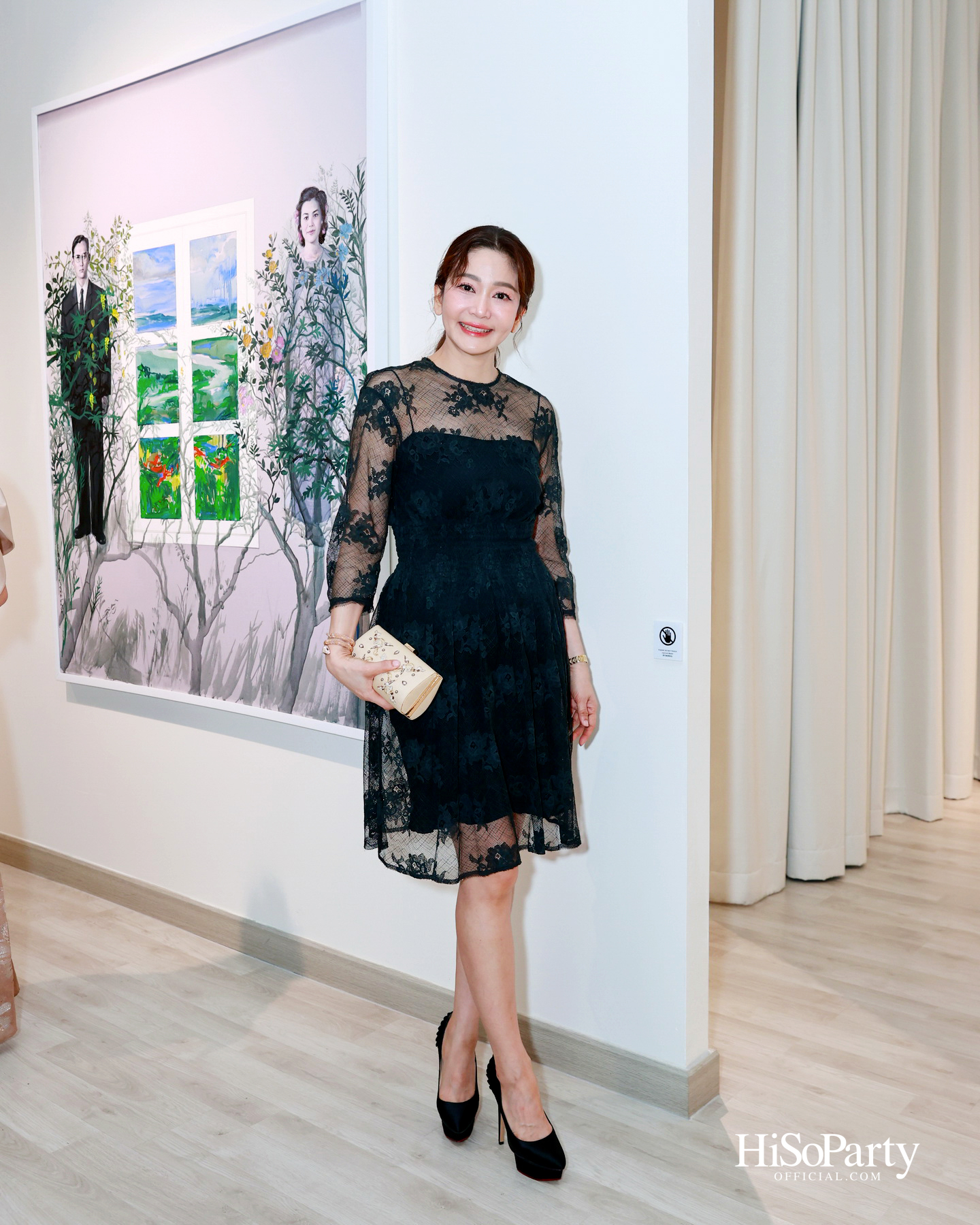 สยามพารากอน จัดนิทรรศการ ‘น้อมรำลึกในพระมหากรุณาธิคุณ แห่งสมเด็จพระบรมราชชนนีพันปีหลวง’ พร้อมเปิด Art Jewel ชั้น 5