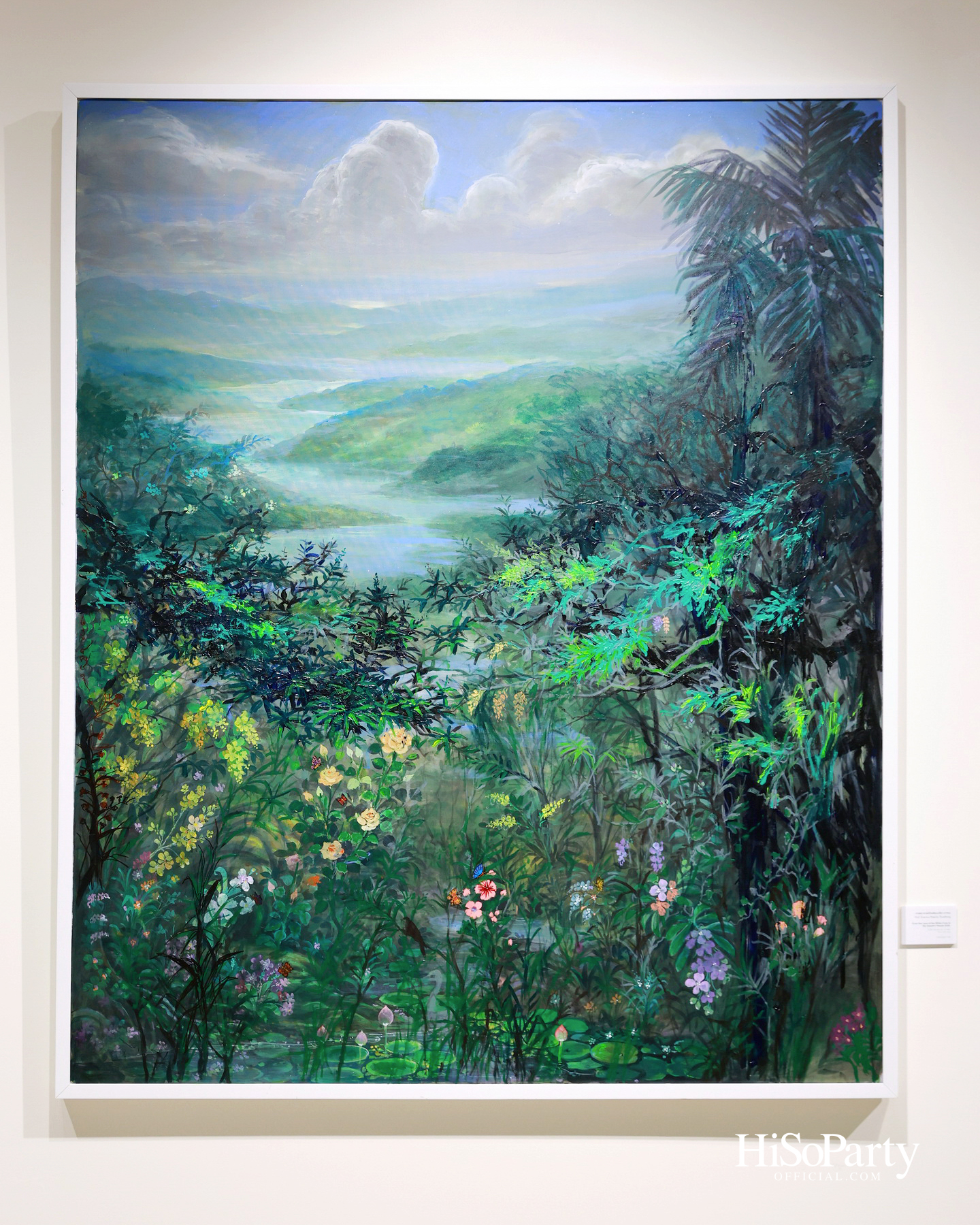 สยามพารากอน จัดนิทรรศการ ‘น้อมรำลึกในพระมหากรุณาธิคุณ แห่งสมเด็จพระบรมราชชนนีพันปีหลวง’ พร้อมเปิด Art Jewel ชั้น 5