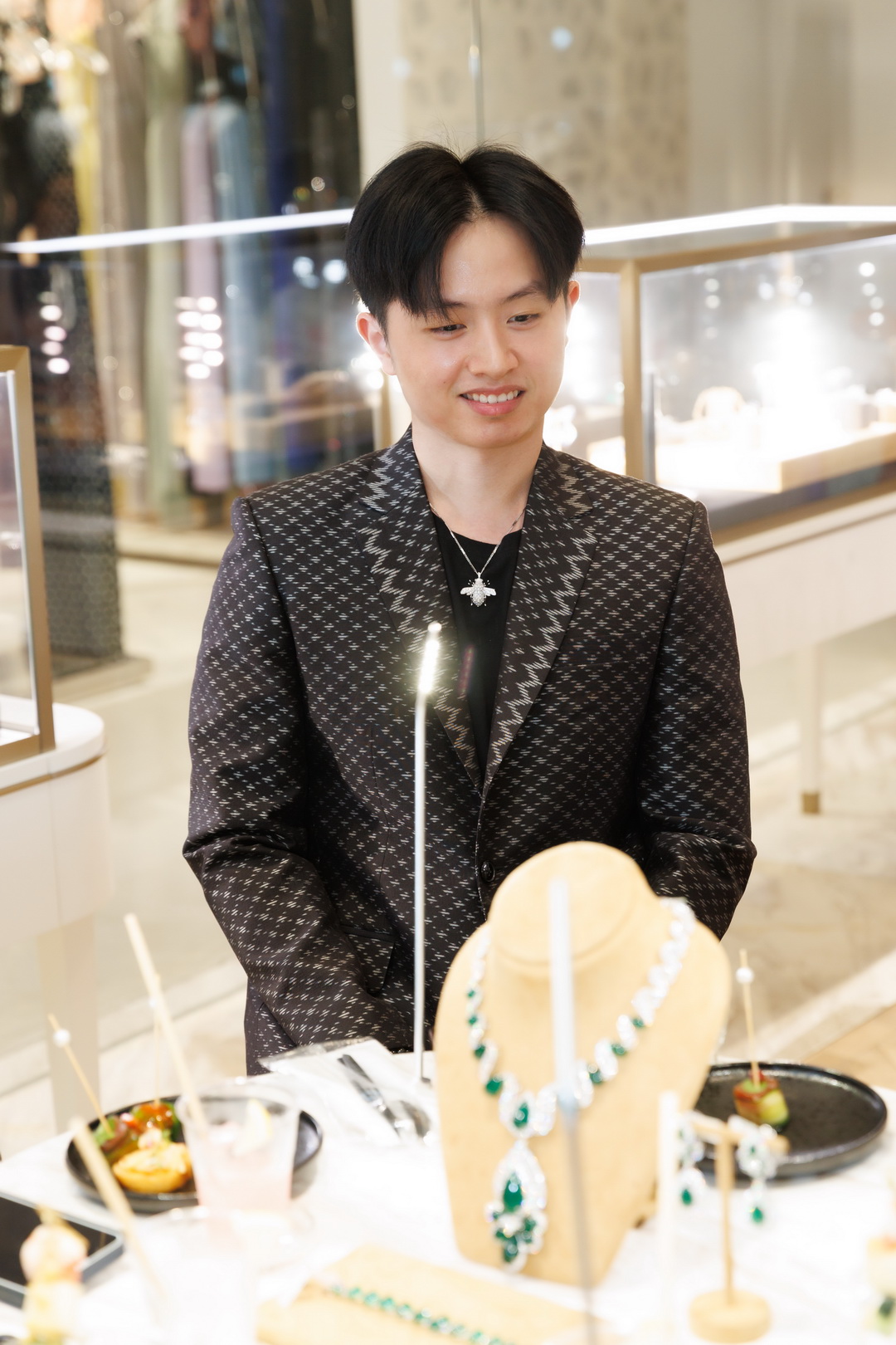 Beauty Gems เปิดตัว ‘Maison Abeille’ คอลเลกชันพิเศษ ในโอกาสแต่งตั้ง YU HYUN WOO แบรนด์แอมบาสเดอร์คนล่าสุด