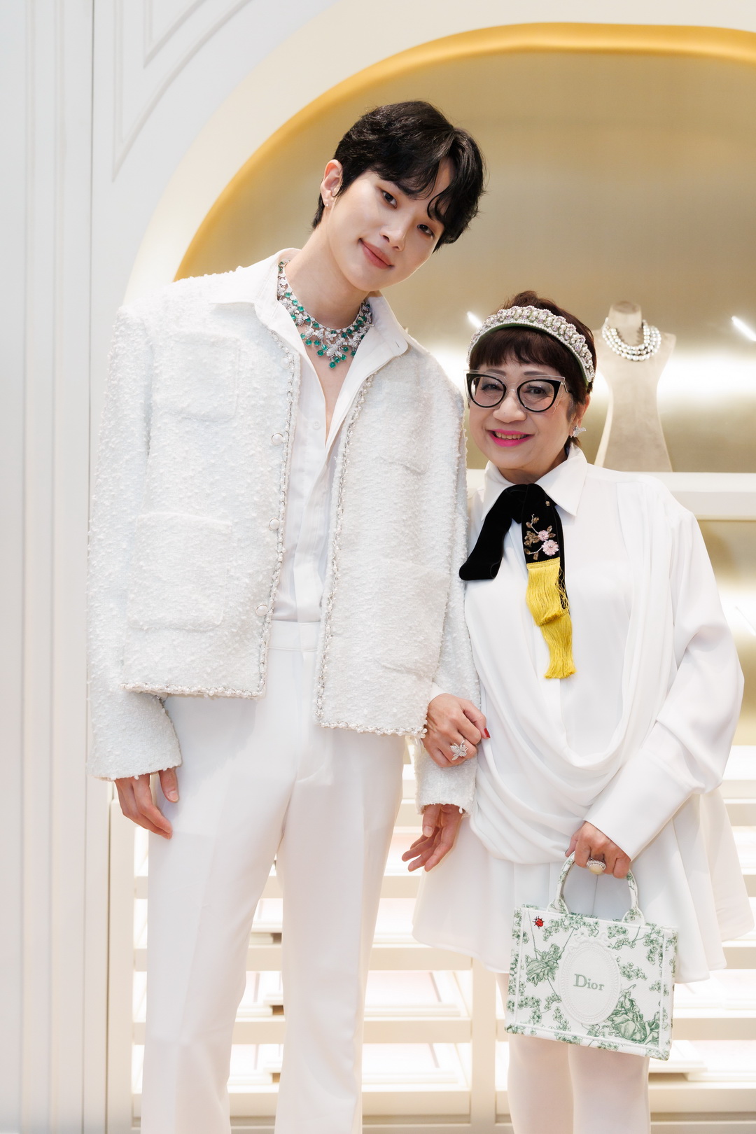 Beauty Gems เปิดตัว ‘Maison Abeille’ คอลเลกชันพิเศษ ในโอกาสแต่งตั้ง YU HYUN WOO แบรนด์แอมบาสเดอร์คนล่าสุด