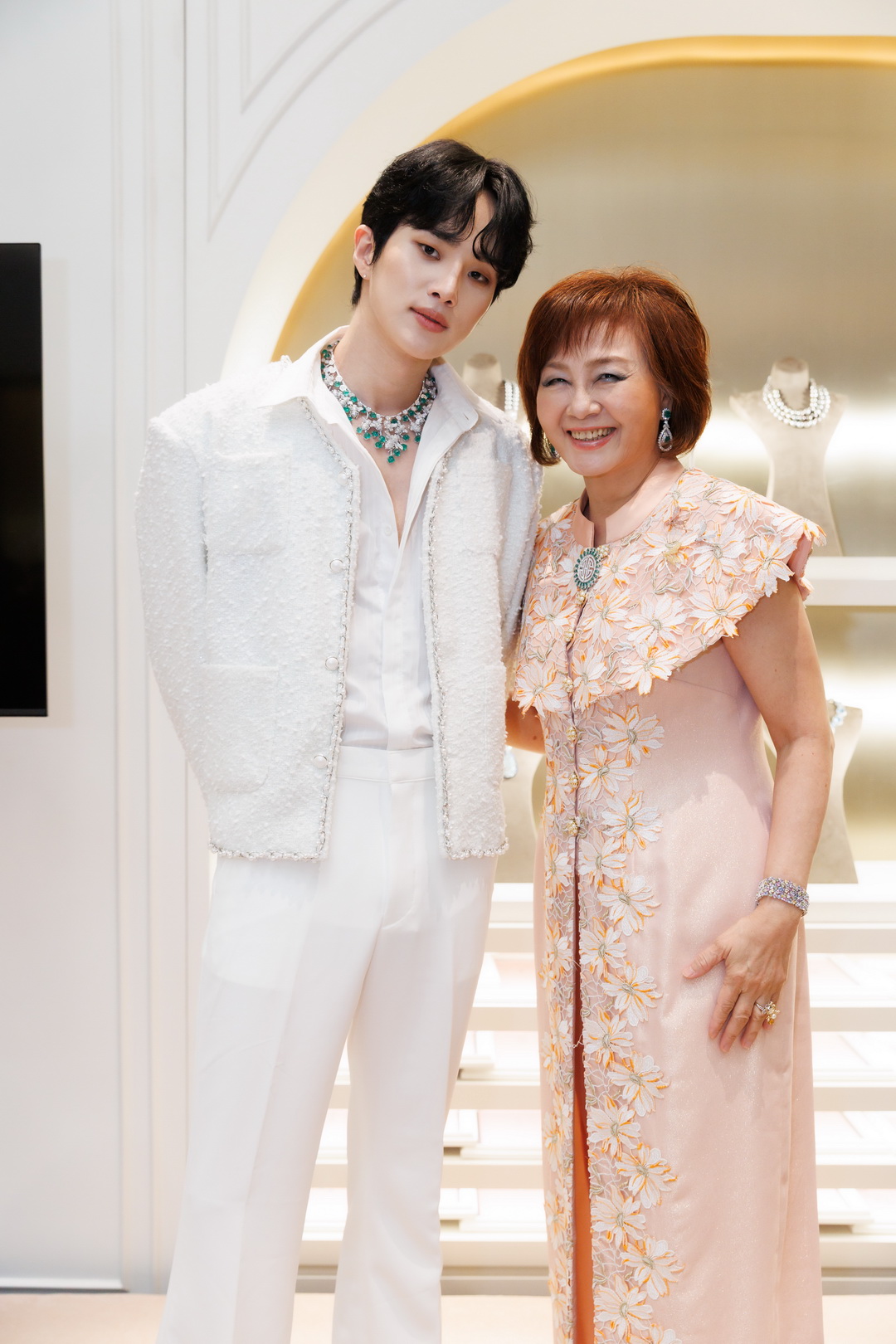 Beauty Gems เปิดตัว ‘Maison Abeille’ คอลเลกชันพิเศษ ในโอกาสแต่งตั้ง YU HYUN WOO แบรนด์แอมบาสเดอร์คนล่าสุด