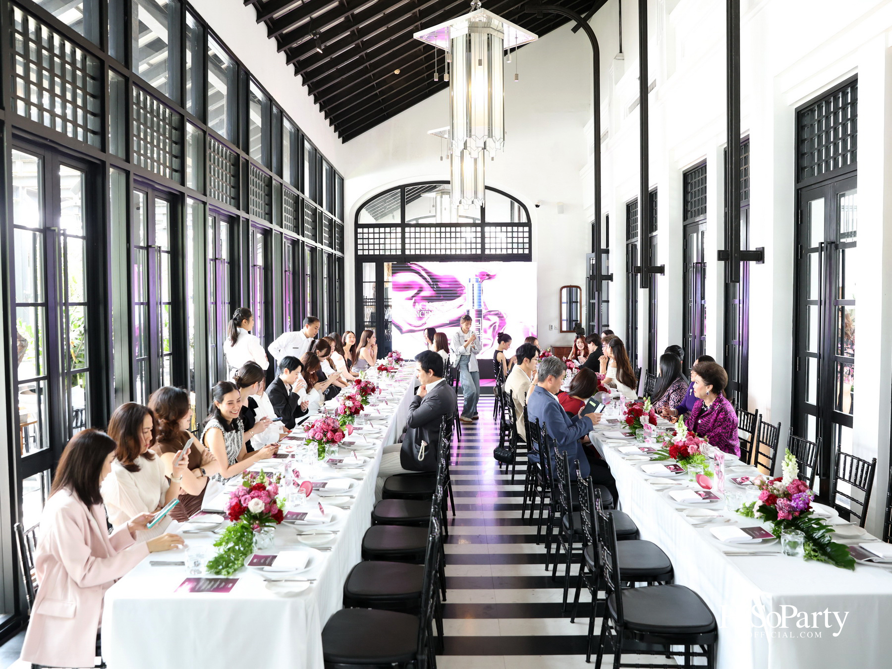 ‘Black Rose Concentrate Radiant Youth Serum’ นวัตกรรมล่าสุดจาก Sisley เปิดตัวอย่างเอ็กซ์คลูซีฟ ณ The Siam Hotel