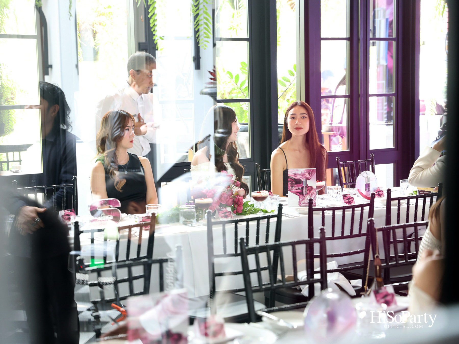 ‘Black Rose Concentrate Radiant Youth Serum’ นวัตกรรมล่าสุดจาก Sisley เปิดตัวอย่างเอ็กซ์คลูซีฟ ณ The Siam Hotel