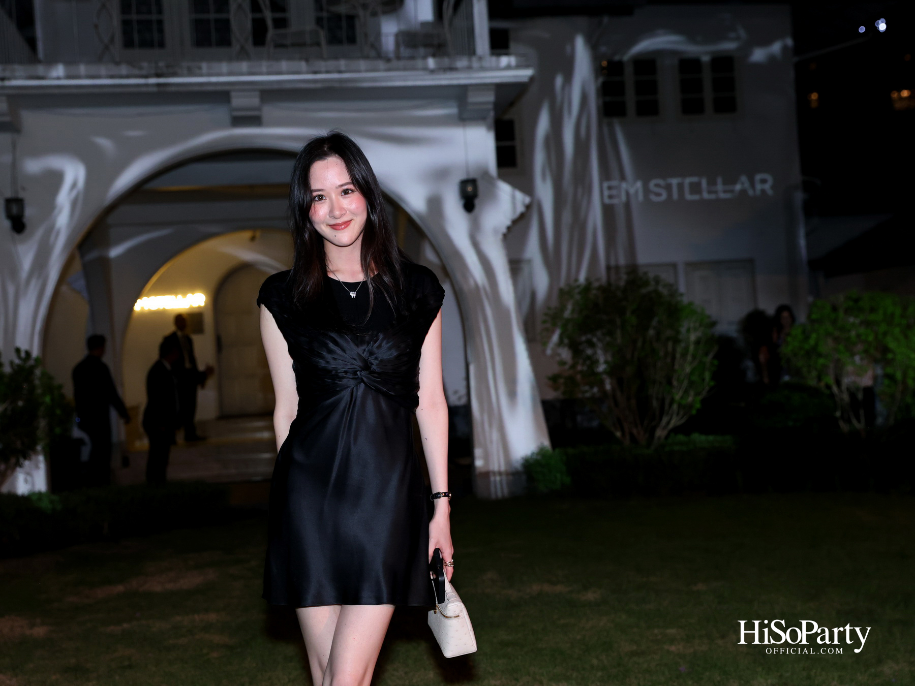 ‘EM STELLAR FIRST LIGHT’ ค่ำคืนเอ็กซ์คลูซีฟที่หลอมรวมไลฟ์สไตล์และศิลปะไว้อย่างลงตัว