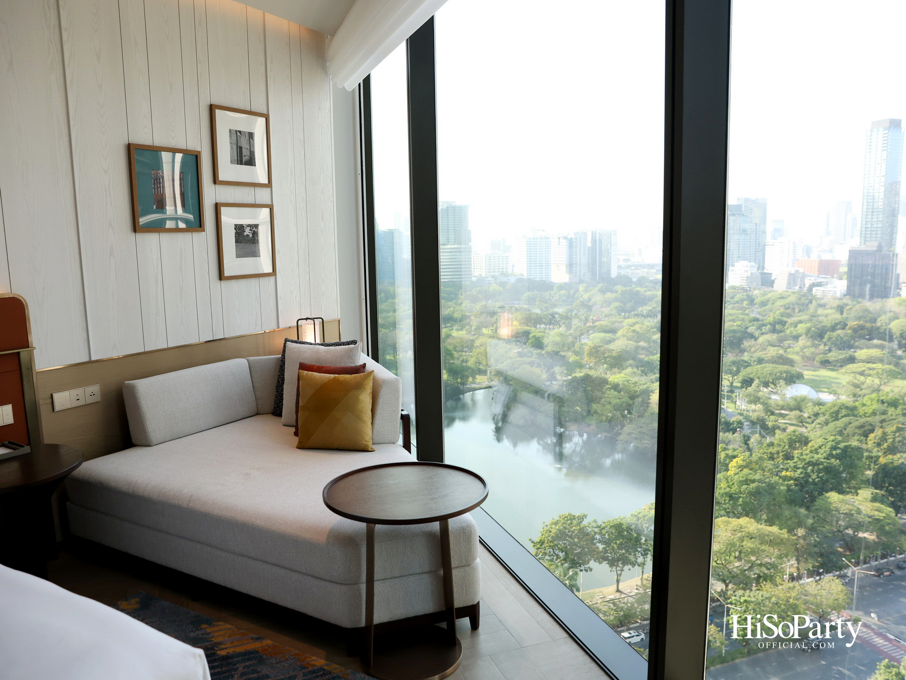 ‘Andaz One Bangkok Design & Art Talk’ ถ่ายทอดอัตลักษณ์ถนนวิทยุผ่านดีไซน์และศิลปะร่วมสมัย