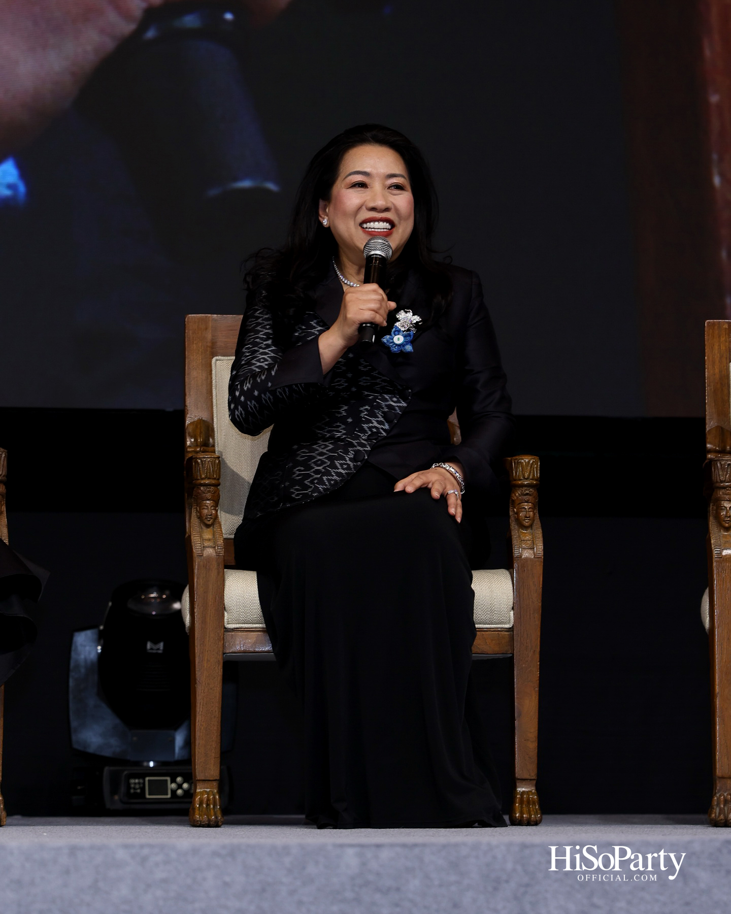 สมเด็จพระนางเจ้าฯ พระบรมราชินี เสด็จฯ ทรงเปิดโครงการ ‘สสธวท...สตรีทรงพลัง’ ในวาระ ๕๐ ปี สหพันธ์สมาคมสตรีนักธุรกิจและวิชาชีพแห่งประเทศไทย