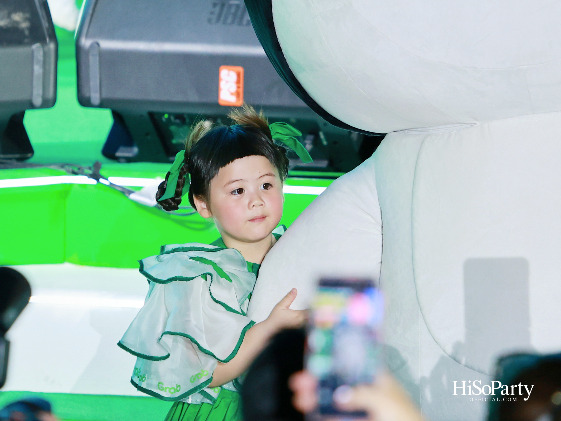 Grab เปิดตัวแคมเปญ ‘GrabFood MEGA GALE ถูกกว่าชัวร์’ ต้อนรับ น้องเกล แอบิเกล Friend of Grab คนล่าสุด