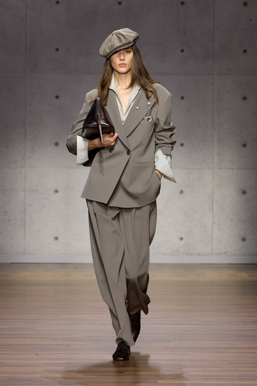 Emporio Armani Autumn/Winter 2026–27 นิยามใหม่ของความสมดุลระหว่างกฎเกณฑ์และเสรีภาพ