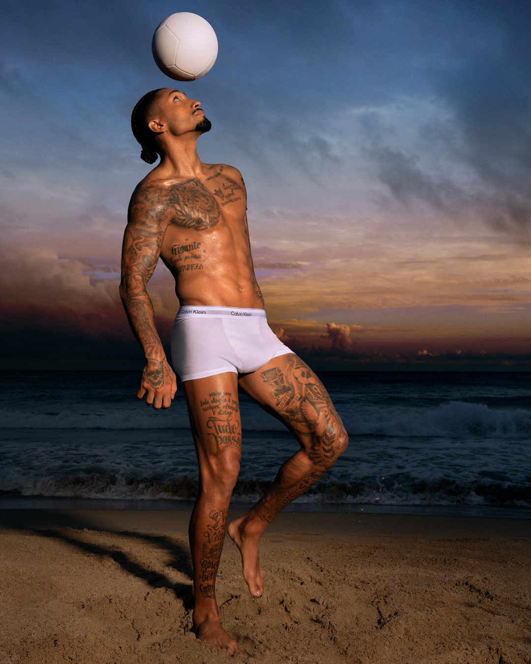 Calvin Klein ดึง Raphinha ถ่ายทอดแคมเปญชุดชั้นใน Spring 2026
