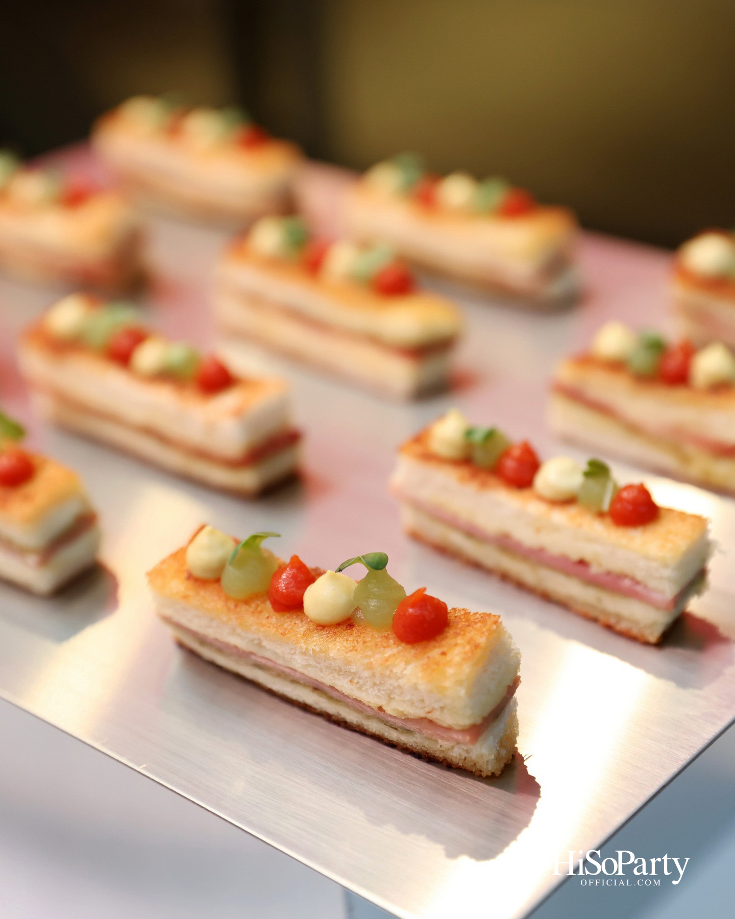 ‘MAW’ ขนมพรีเมียมแบรนด์ใหม่ของ พีช พชร ยกระดับทุกโมเมนต์ธรรมดาให้มีสไตล์