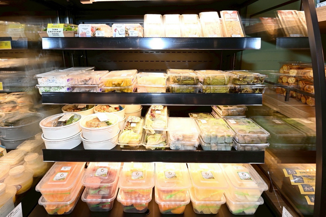 Golden Place ต่อยอดสู่ ‘Golden Coffee’ สาขาเมืองไทย - ภัทร คอมเพล็กซ์ เติมรสชาติคุณภาพสู่ไลฟ์สไตล์คนเมือง