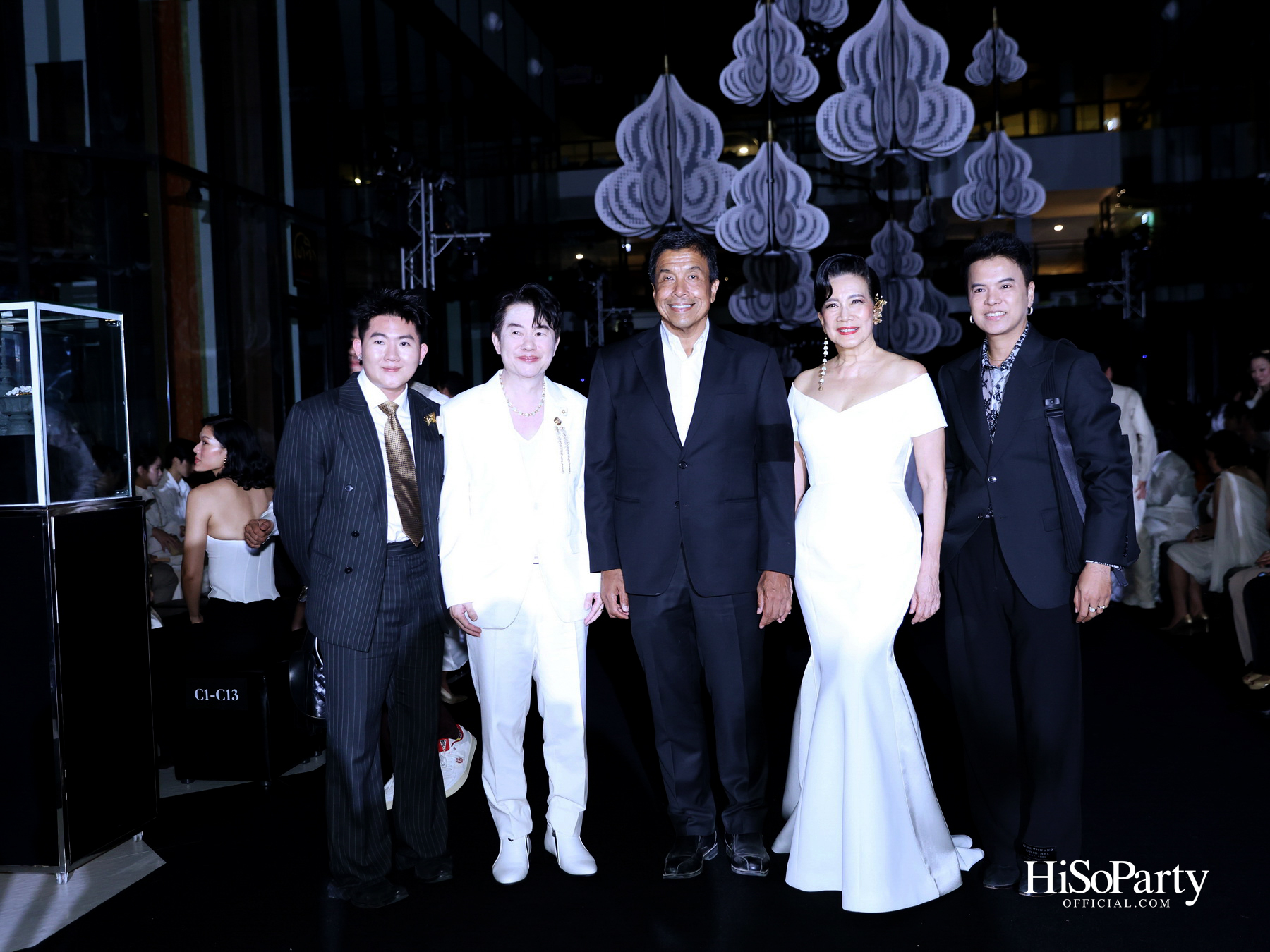 River City Bangkok เปิดค่ำคืนแห่งแสงไฟ ‘A Constellation in Bloom’ ร่วมกับ SARRAN