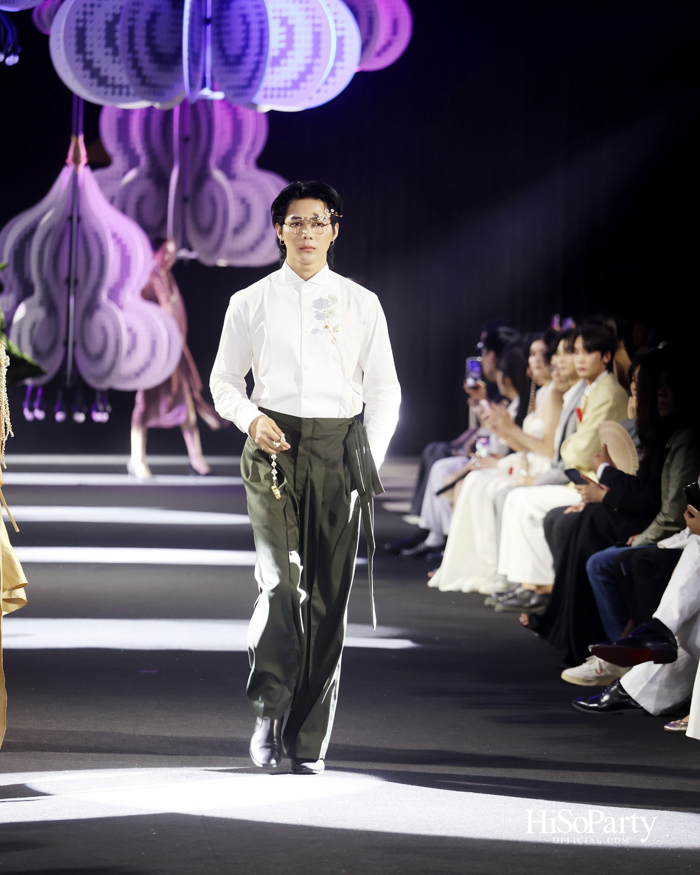 River City Bangkok เปิดค่ำคืนแห่งแสงไฟ ‘A Constellation in Bloom’ ร่วมกับ SARRAN