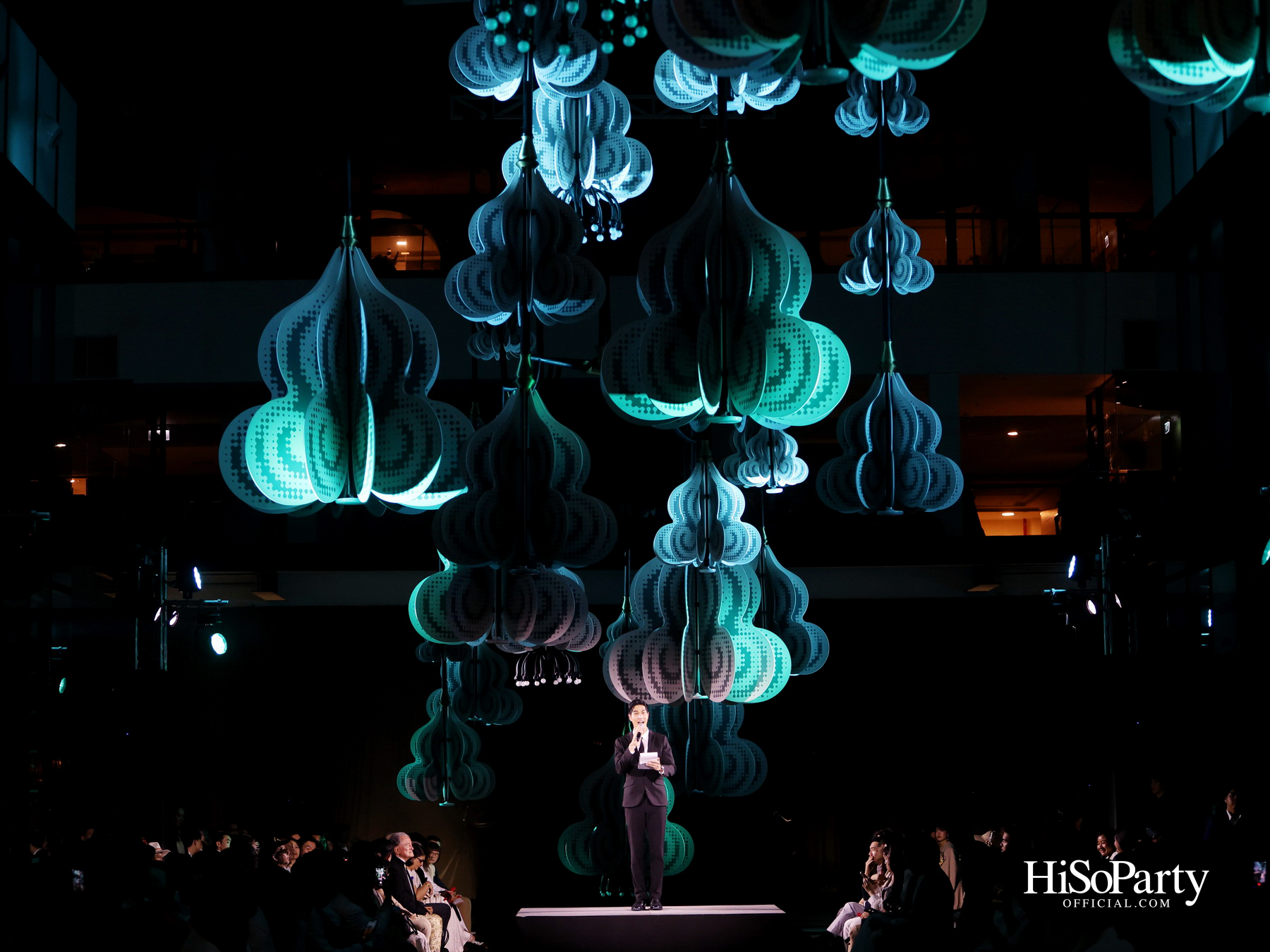 River City Bangkok เปิดค่ำคืนแห่งแสงไฟ ‘A Constellation in Bloom’ ร่วมกับ SARRAN