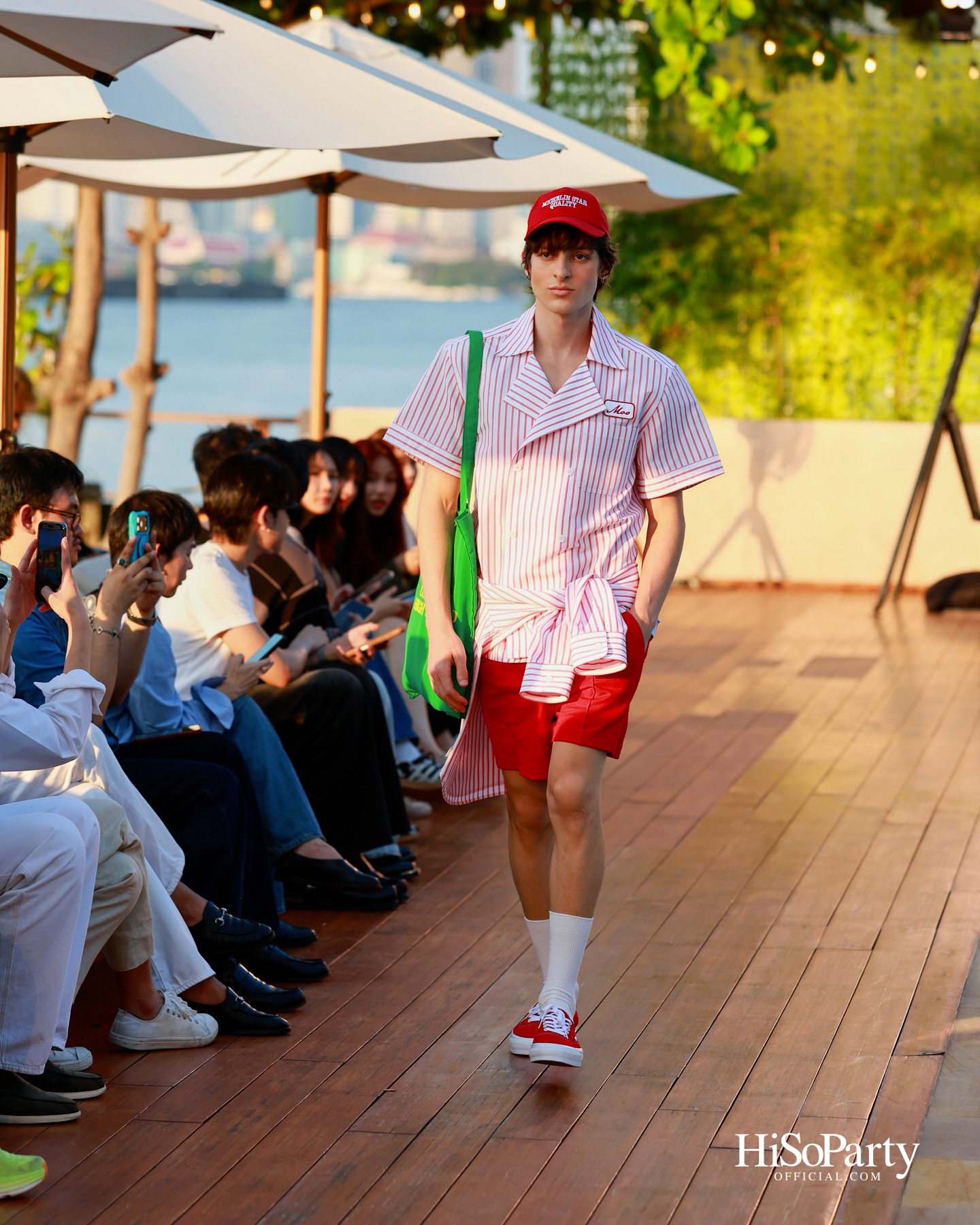 ‘24-Hr Full Service’ จาก MOO Bangkok ถ่ายทอดสไตล์ Service & Poolside ในมุมมอง Urban Casual ที่ร่วมสมัย