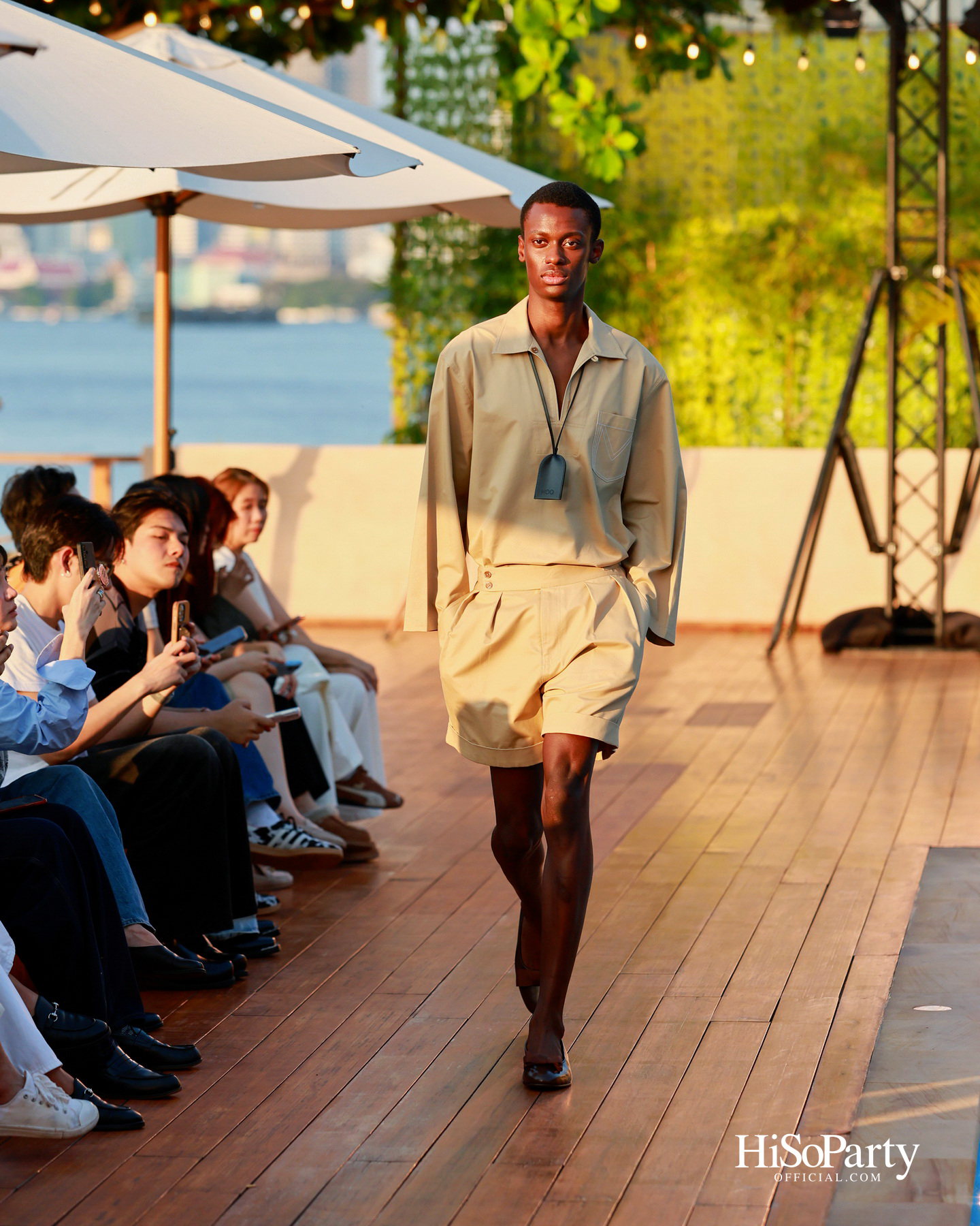 ‘24-Hr Full Service’ จาก MOO Bangkok ถ่ายทอดสไตล์ Service & Poolside ในมุมมอง Urban Casual ที่ร่วมสมัย