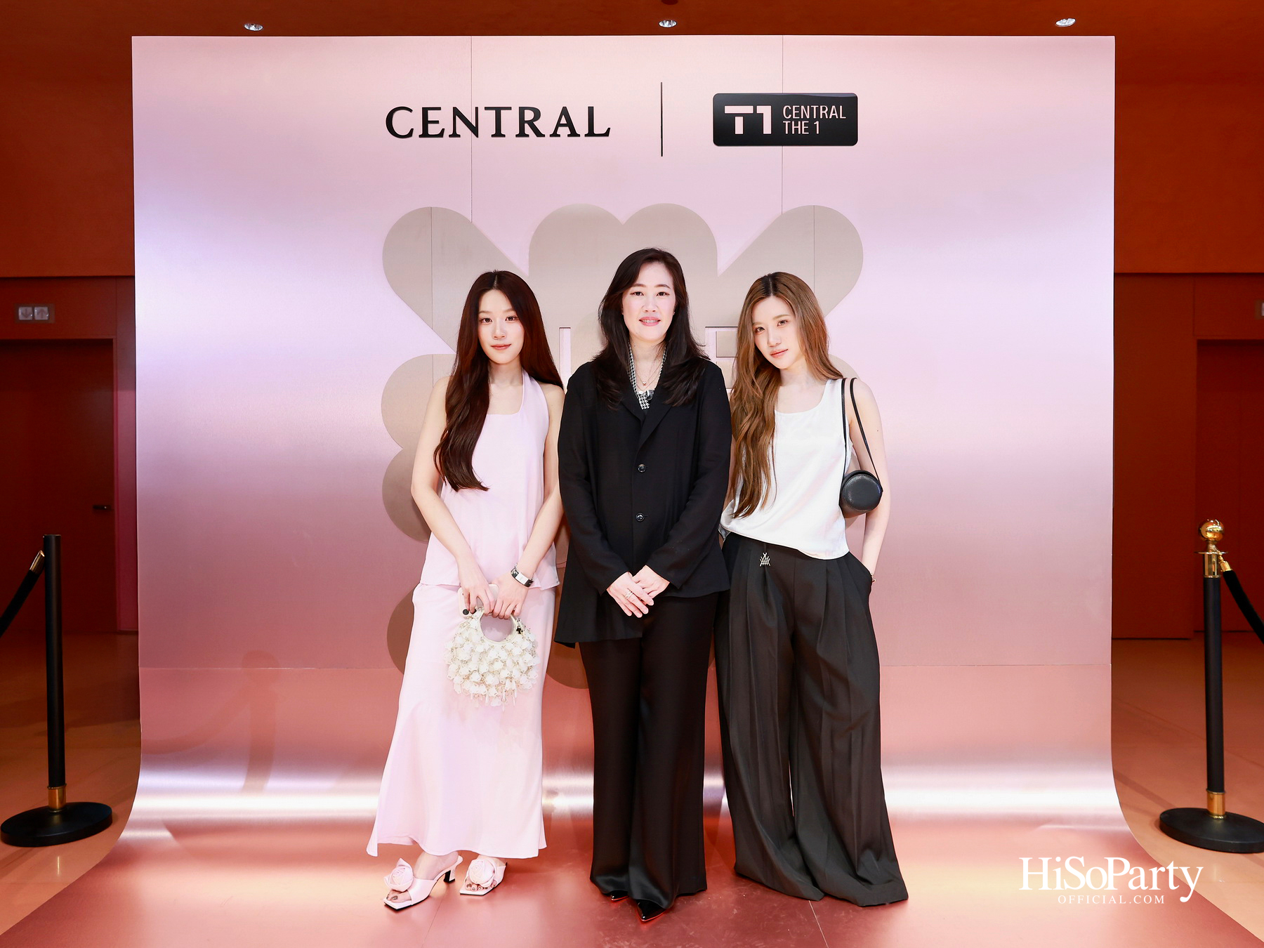 ‘CENTRAL LUXE NIGHT OUT’ ค่ำคืนแห่งแฟชั่น ไลฟ์สไตล์ และดนตรีสุดเอ็กซ์คลูซีฟ ณ เซ็นทรัลชิดลม
