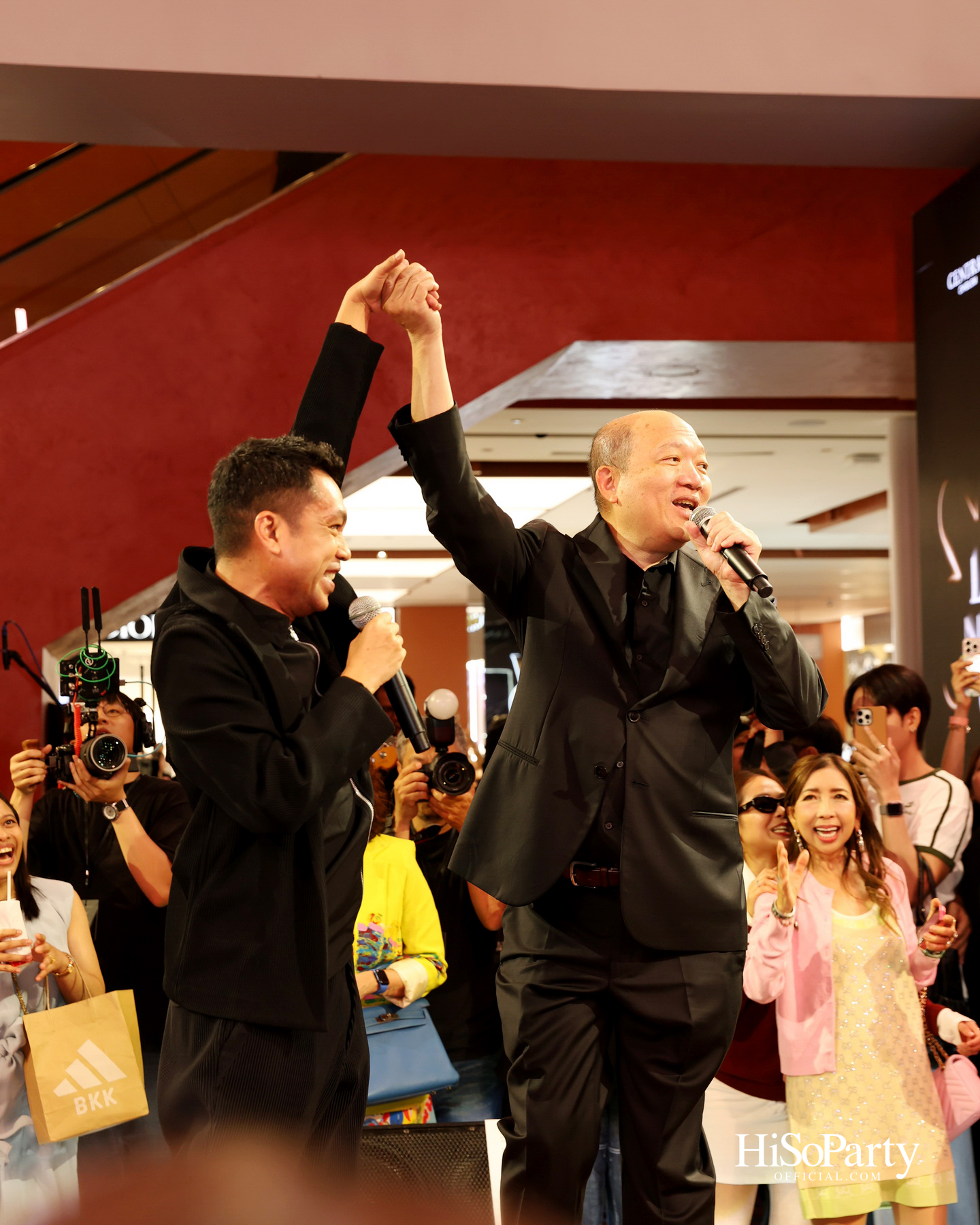 ‘CENTRAL LUXE NIGHT OUT’ ค่ำคืนแห่งแฟชั่น ไลฟ์สไตล์ และดนตรีสุดเอ็กซ์คลูซีฟ ณ เซ็นทรัลชิดลม