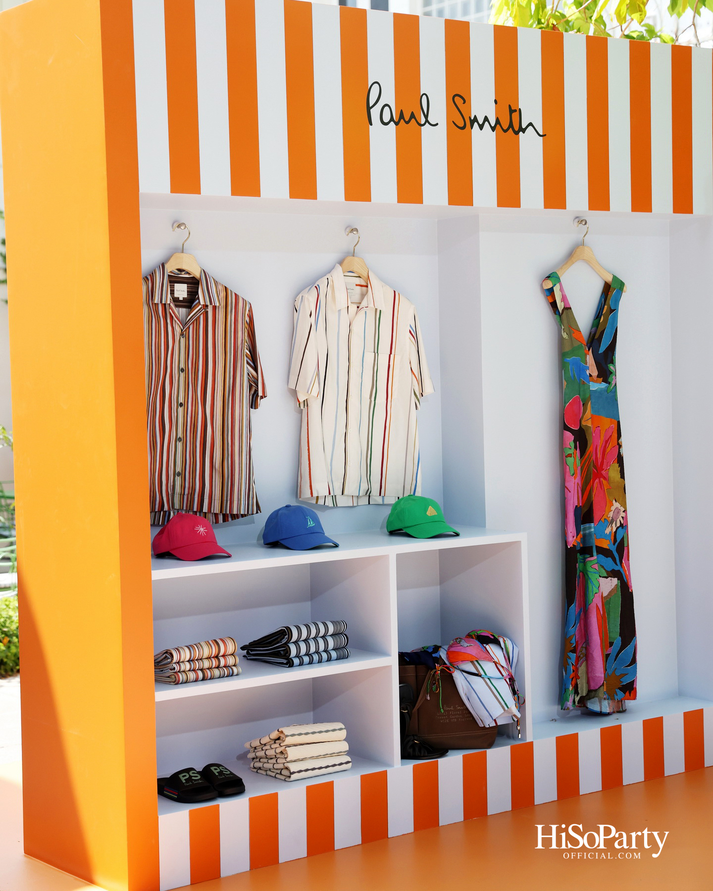 Paul Smith ชวนสัมผัสซัมเมอร์ในงาน ‘Pool Smith’ ถ่ายทอดแรงบันดาลใจสู่คอลเลกชัน Spring/Summer 2026