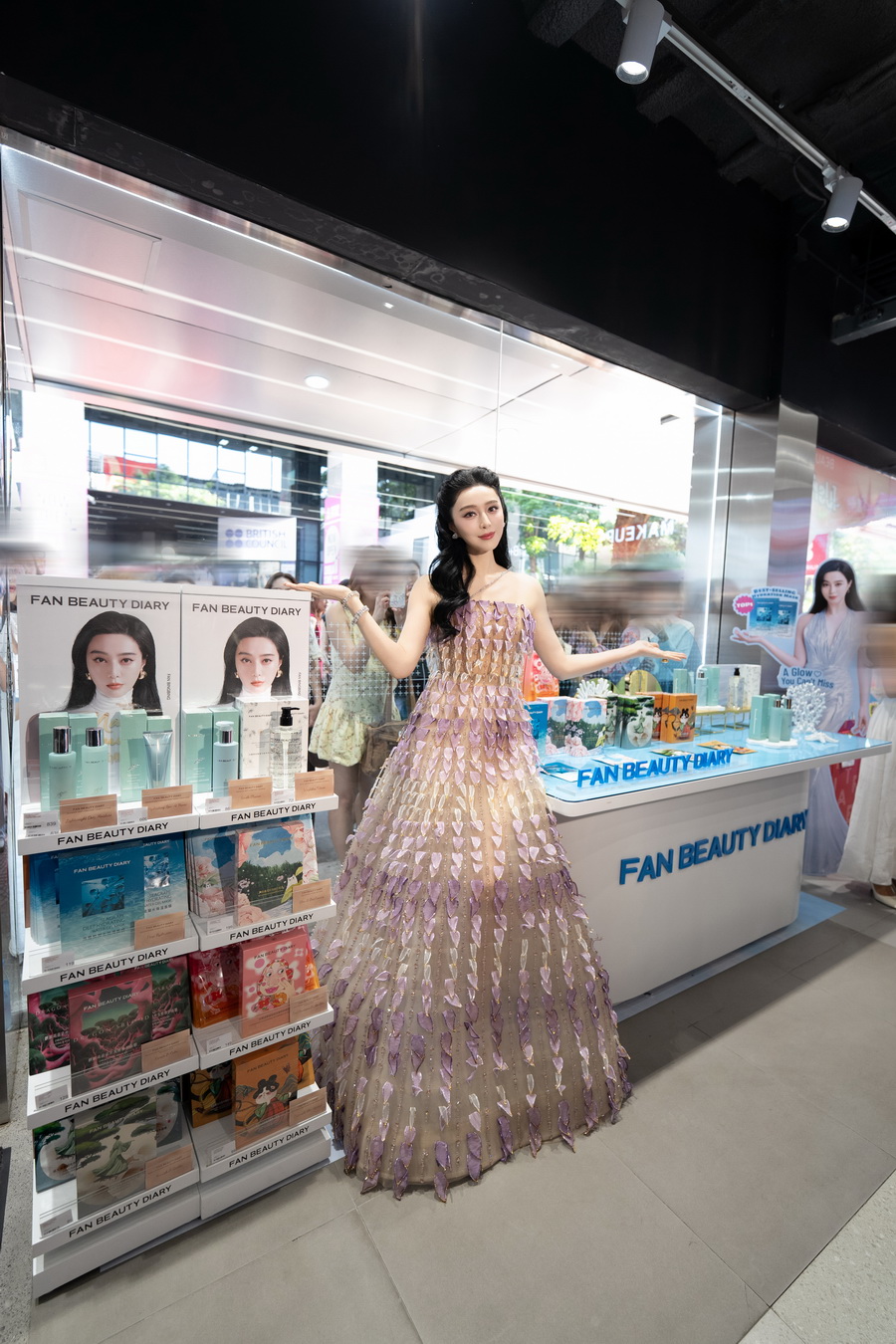 Fan Beauty Diary ถ่ายทอดนิยามผิวสวยในแบบ ‘ฟ่าน ปิงปิง’ สู่ประสบการณ์ Sensory Skincare ครั้งแรกในไทย