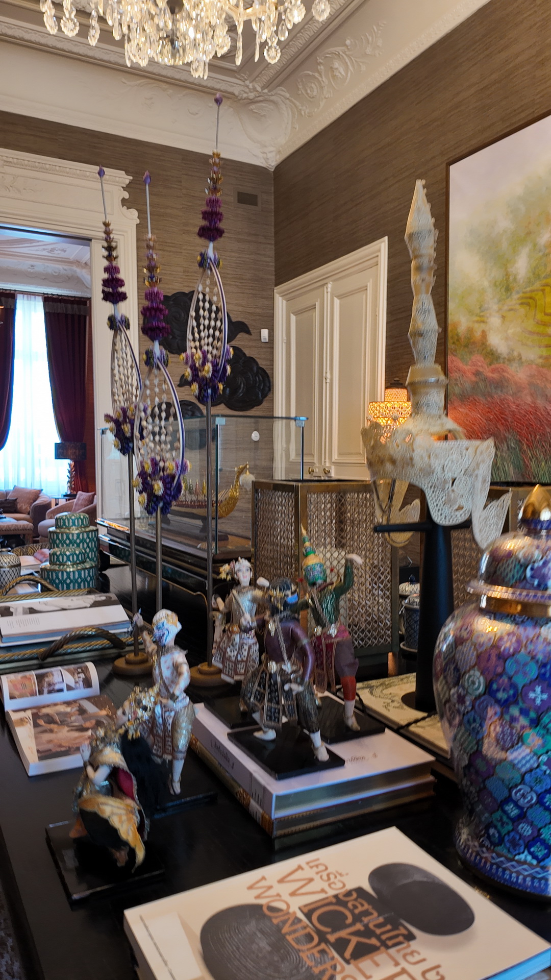 Quattro Design ถ่ายทอด ‘ผ้าไทย’ สู่เวทีโลก ผ่าน Thailand Gallery ณ กรุงเฮก