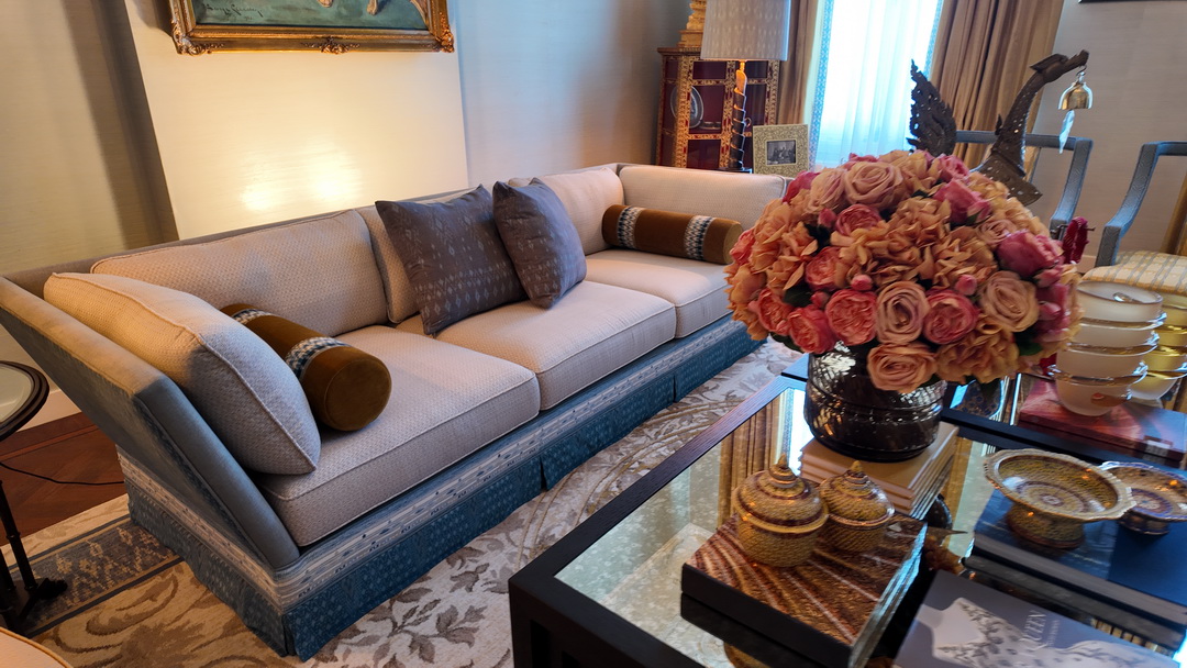 Quattro Design ถ่ายทอด ‘ผ้าไทย’ สู่เวทีโลก ผ่าน Thailand Gallery ณ กรุงเฮก