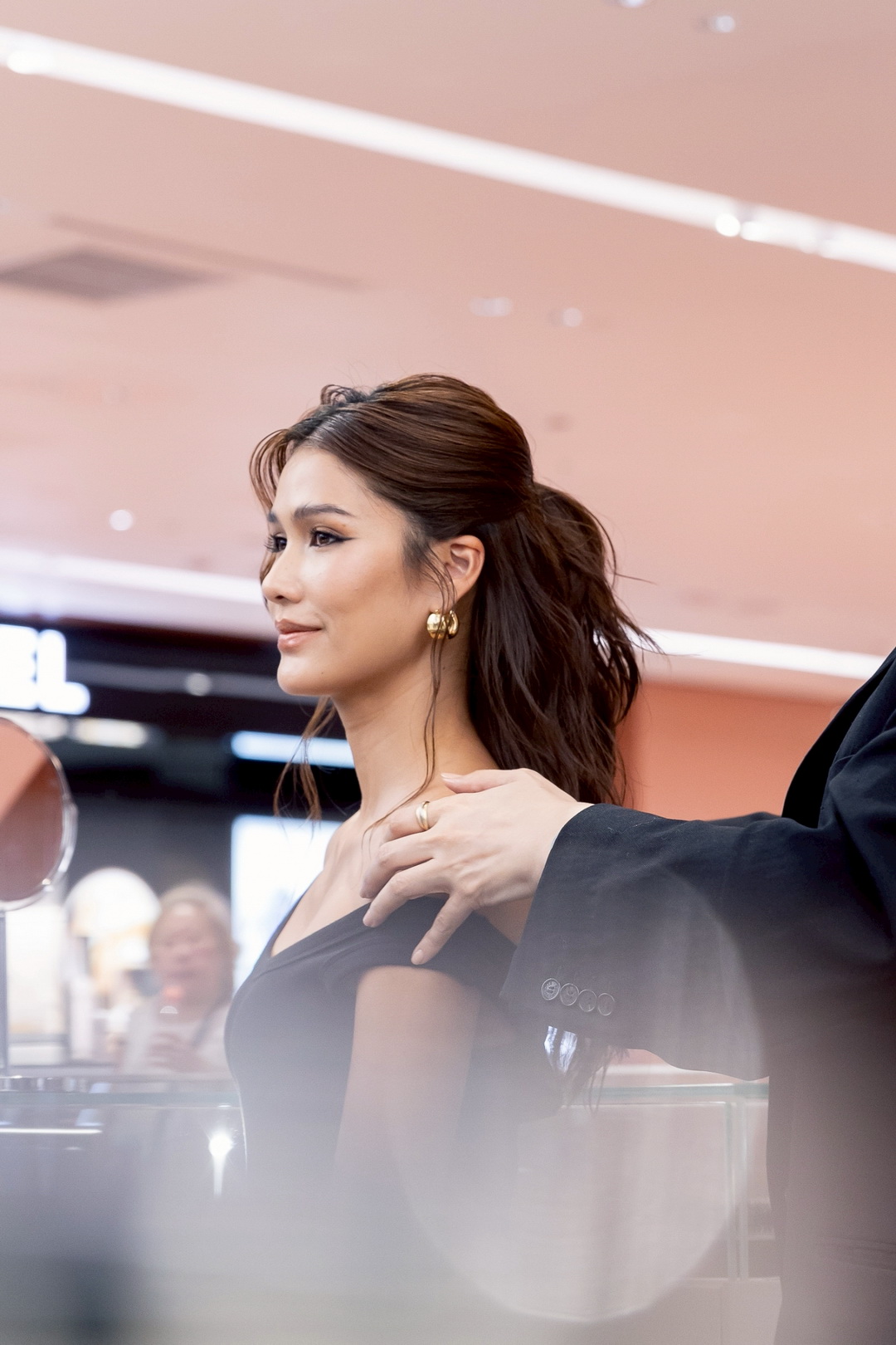 BALMAIN HAIR ยก ‘Backstage’ สู่ลุคซัมเมอร์จริง ผ่าน POP-UP สุดเอ็กซ์คลูซีฟที่เซ็นทรัลชิดลม