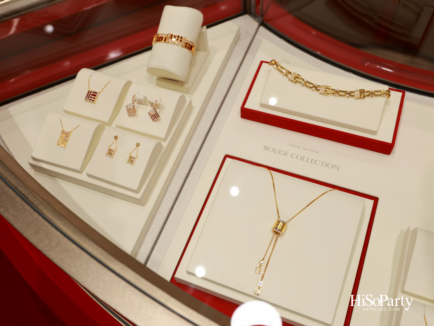 Chow Tai Fook ฉลองเปิดตัวบูติกใหม่ ณ สยามพารากอน พร้อมเผยโฉมคอลเลกชัน ‘DAWN’