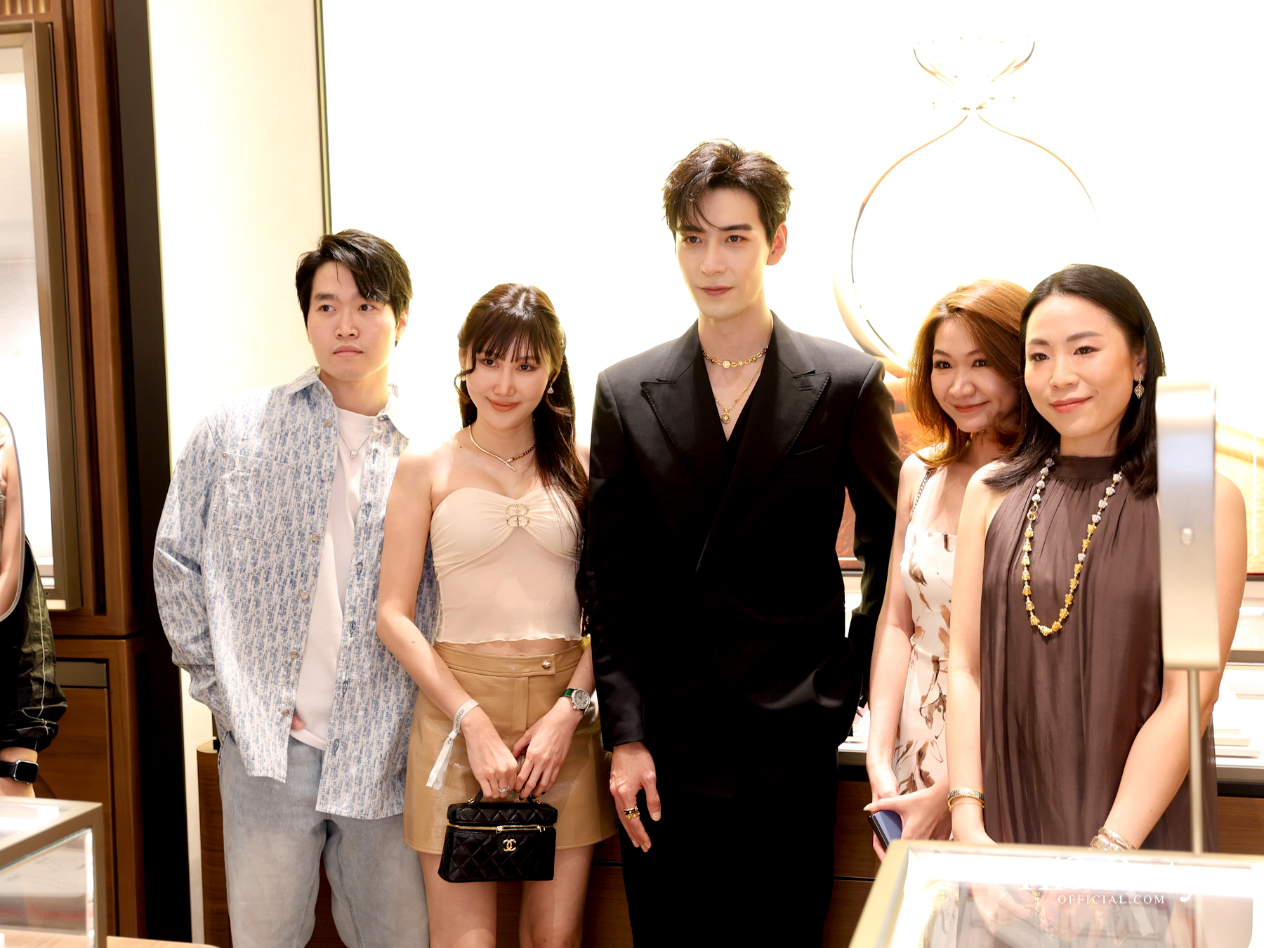 Chow Tai Fook ฉลองเปิดตัวบูติกใหม่ ณ สยามพารากอน พร้อมเผยโฉมคอลเลกชัน ‘DAWN’