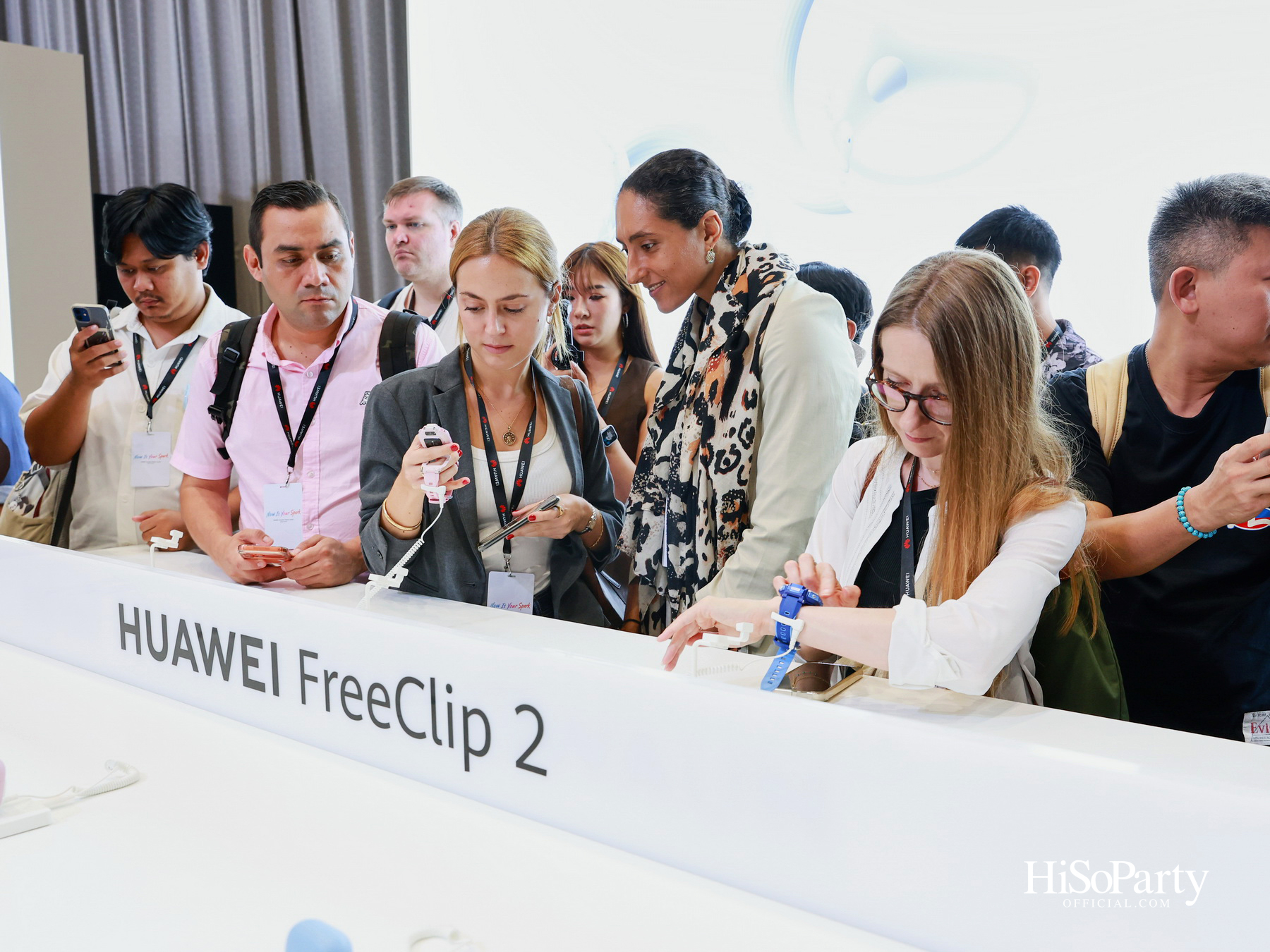 Huawei สร้างประวัติศาสตร์เปิดตัวนวัตกรรมระดับโลกที่ประเทศไทย ภายใต้แนวคิด ‘Now Is Your Spark’