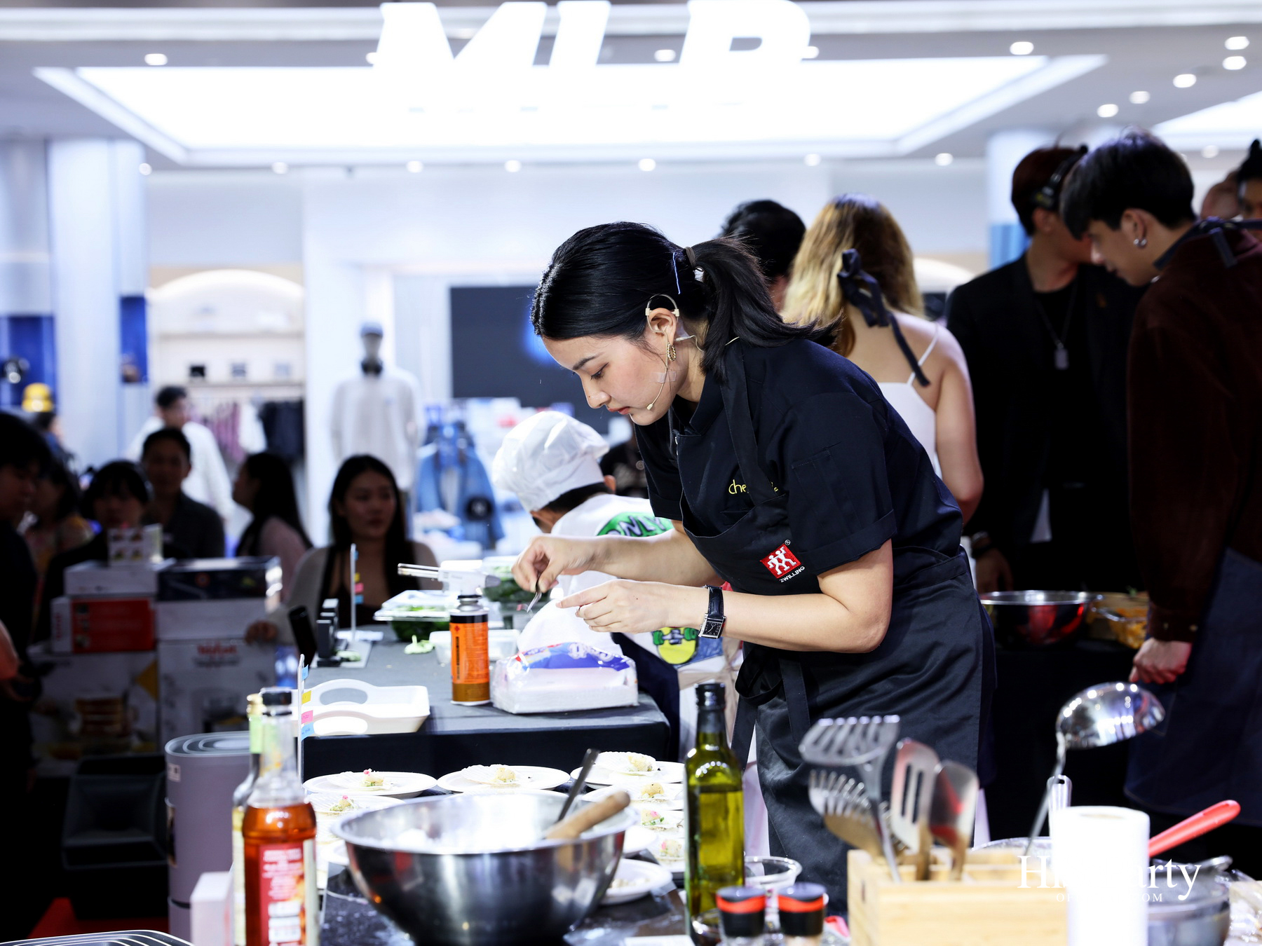 ห้างสรรพสินค้าเซ็นทรัล เติมสีสันให้คนรักการทำอาหาร ผ่านเวที ‘CENTRAL COOKING BATTLE SEASON 2’