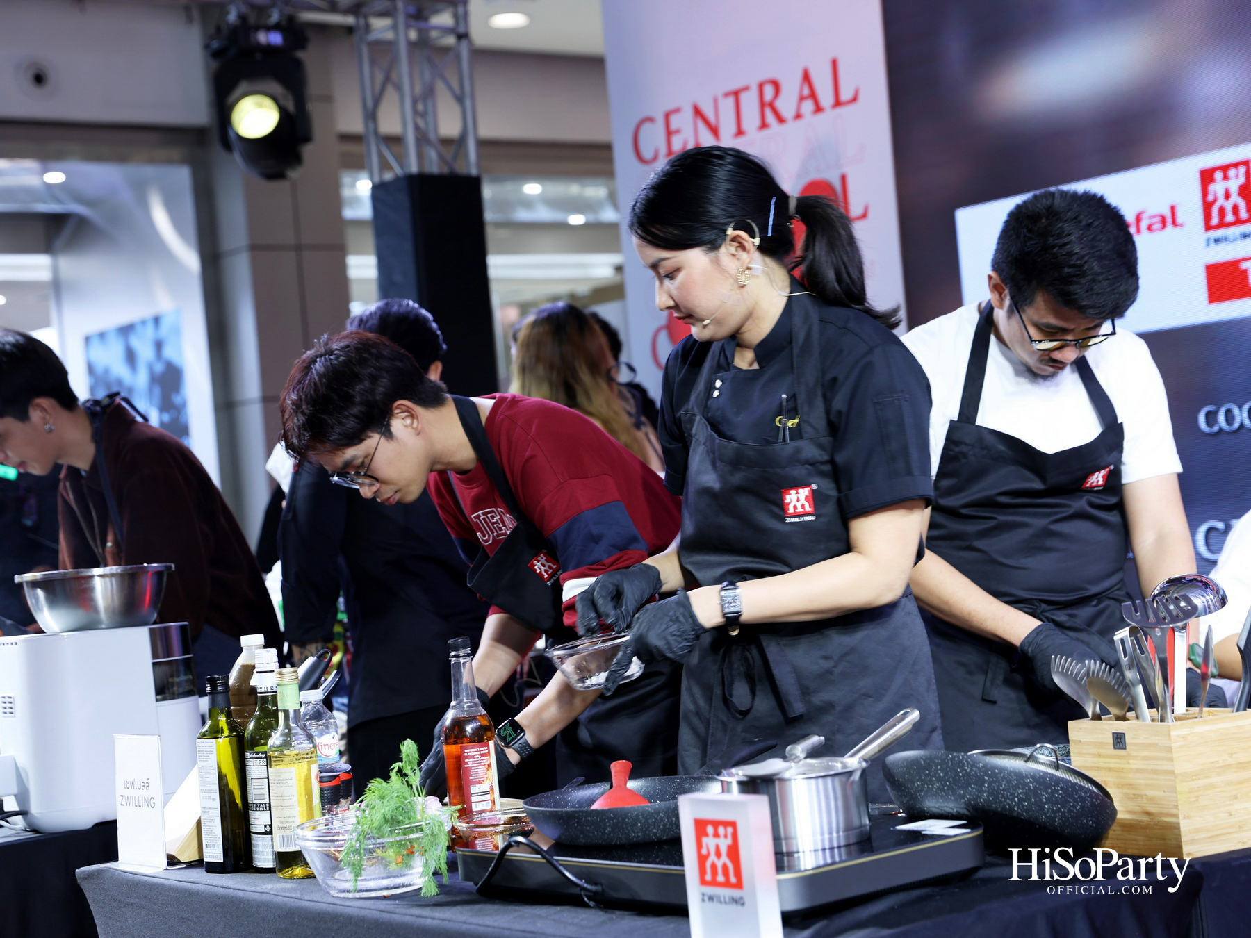 ห้างสรรพสินค้าเซ็นทรัล เติมสีสันให้คนรักการทำอาหาร ผ่านเวที ‘CENTRAL COOKING BATTLE SEASON 2’