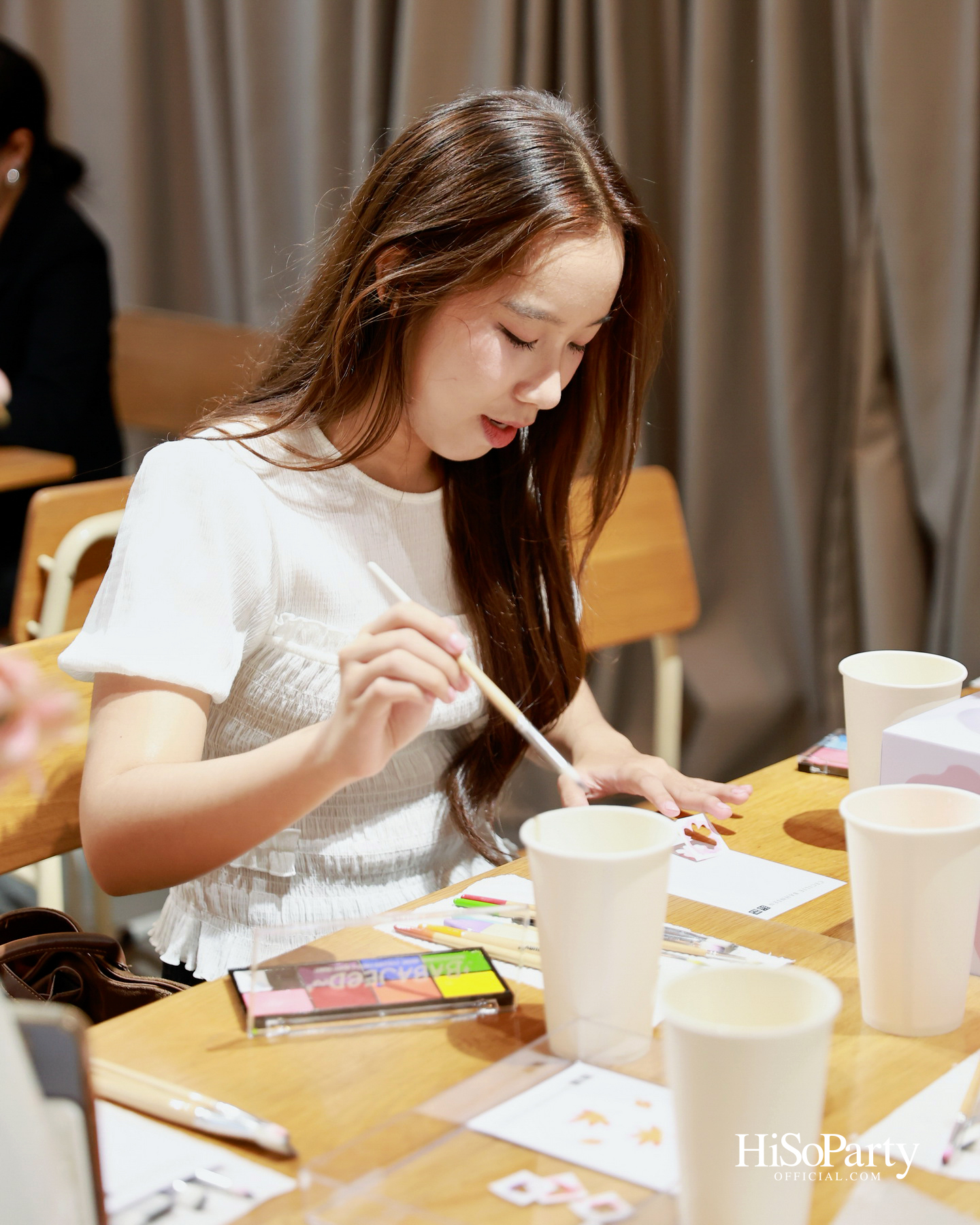 UNIQLO เปิดตัวคอลเลกชันร่วมกับ Cecilie Bahnsen ครั้งแรก ถ่ายทอดเสน่ห์แห่ง LifeWear ภายใต้คอนเซปต์ ‘Shapes of Poetry’