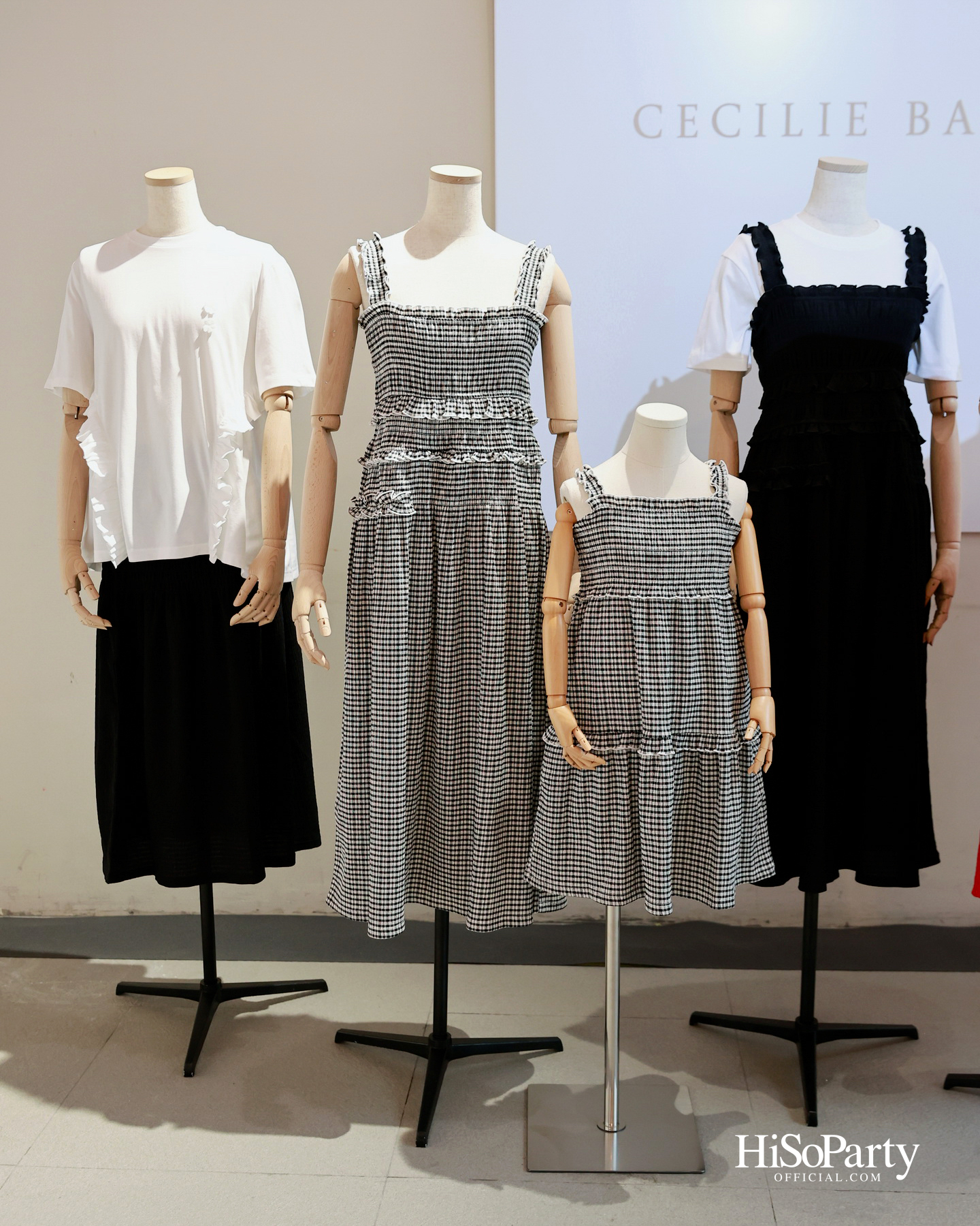 UNIQLO เปิดตัวคอลเลกชันร่วมกับ Cecilie Bahnsen ครั้งแรก ถ่ายทอดเสน่ห์แห่ง LifeWear ภายใต้คอนเซปต์ ‘Shapes of Poetry’