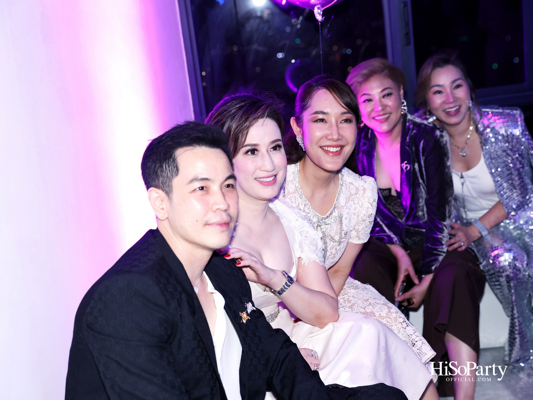 Beauty Gems, TQM และ ALTITUDE จัดงาน ‘The Extravaganza of Gems’ เปิดตัว ONE RESIDENCE CHAROENKRUNG พร้อมร่วมฉลองวันเกิด คุณหนึ่ง - สุริยน
