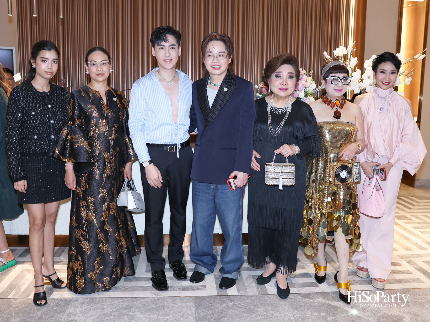 Beauty Gems, TQM และ ALTITUDE จัดงาน ‘The Extravaganza of Gems’ เปิดตัว ONE RESIDENCE CHAROENKRUNG พร้อมร่วมฉลองวันเกิด คุณหนึ่ง - สุริยน