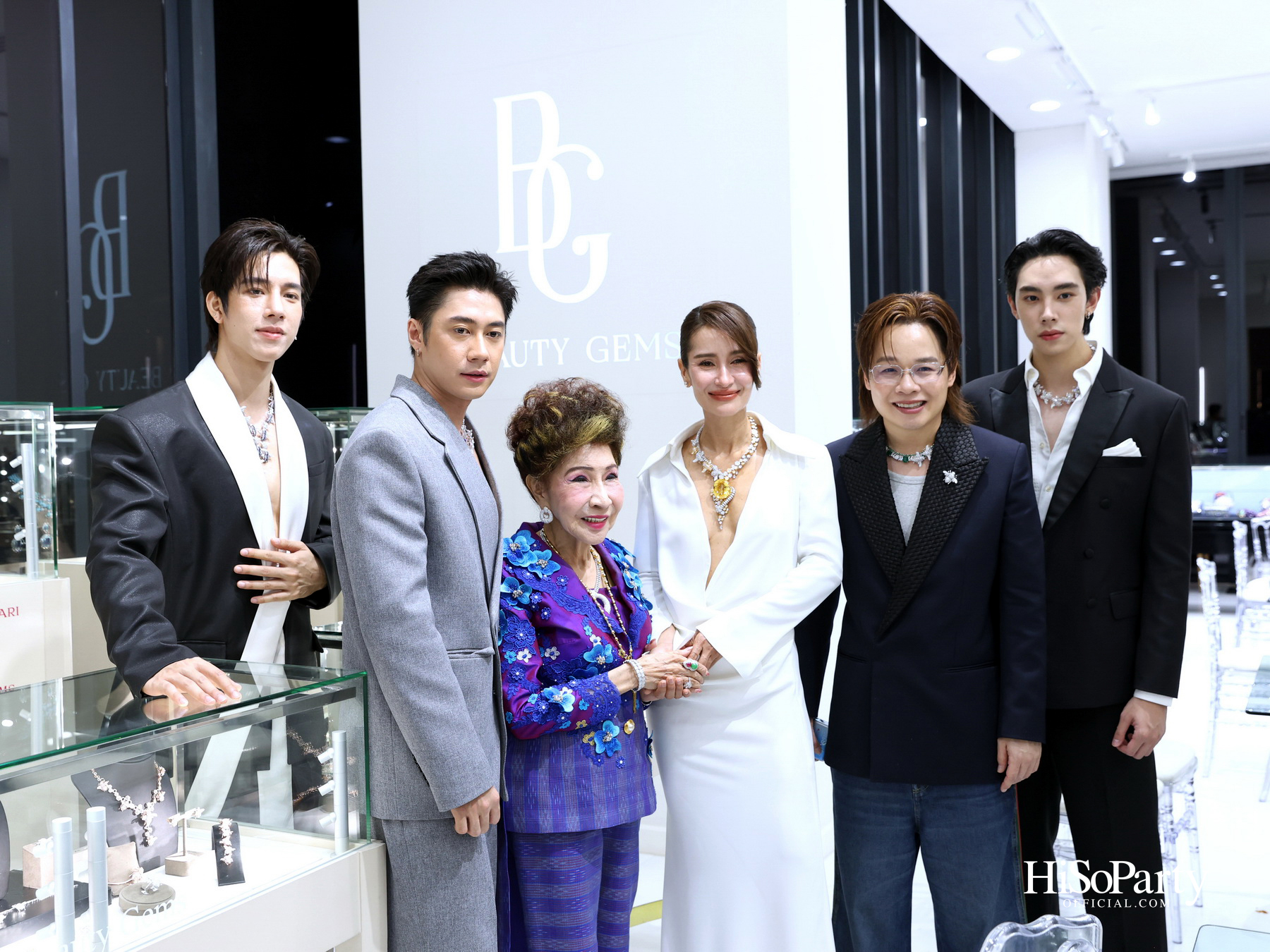 Beauty Gems, TQM และ ALTITUDE จัดงาน ‘The Extravaganza of Gems’ เปิดตัว ONE RESIDENCE CHAROENKRUNG พร้อมร่วมฉลองวันเกิด คุณหนึ่ง - สุริยน