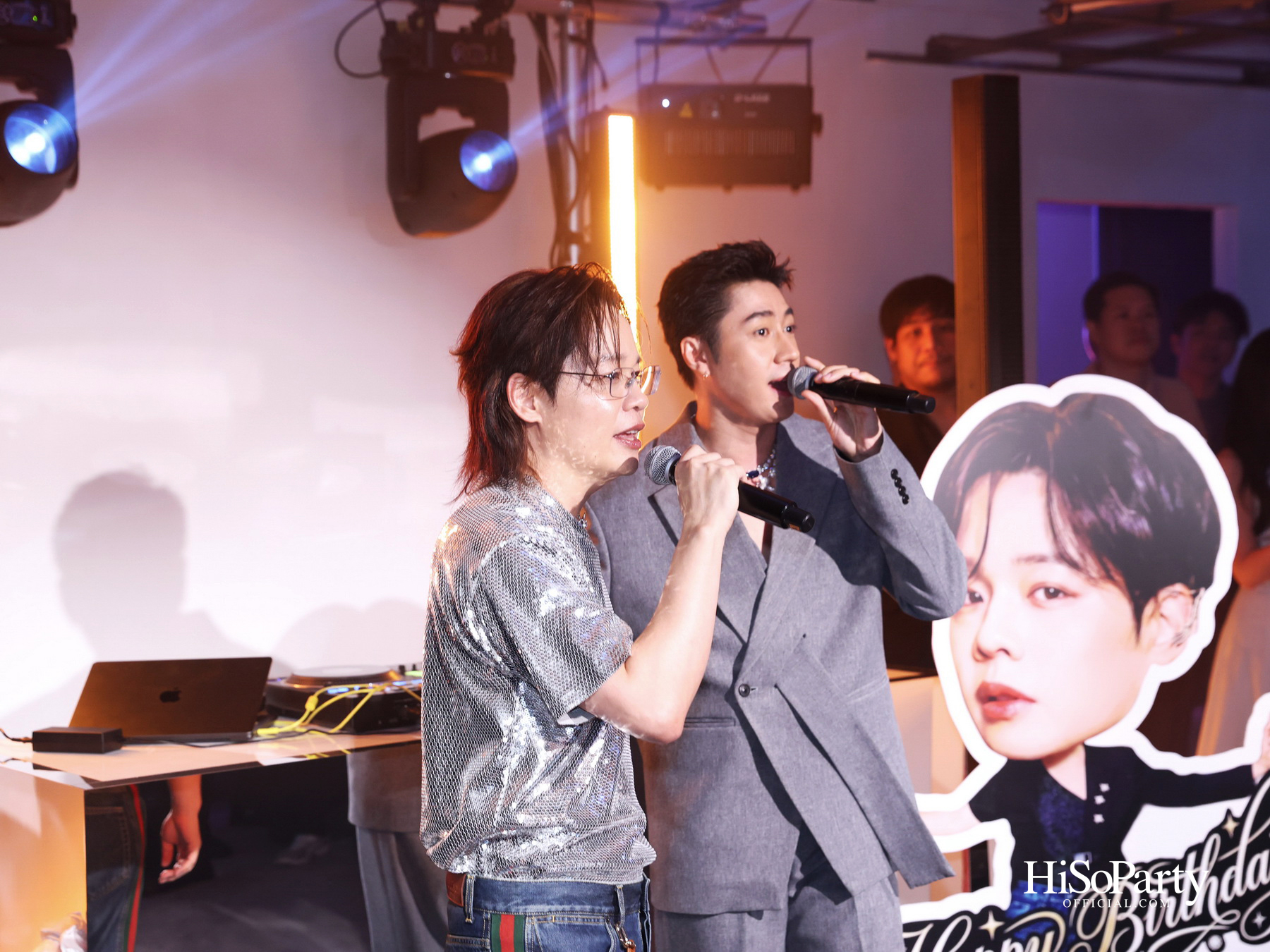 Beauty Gems, TQM และ ALTITUDE จัดงาน ‘The Extravaganza of Gems’ เปิดตัว ONE RESIDENCE CHAROENKRUNG พร้อมร่วมฉลองวันเกิด คุณหนึ่ง - สุริยน