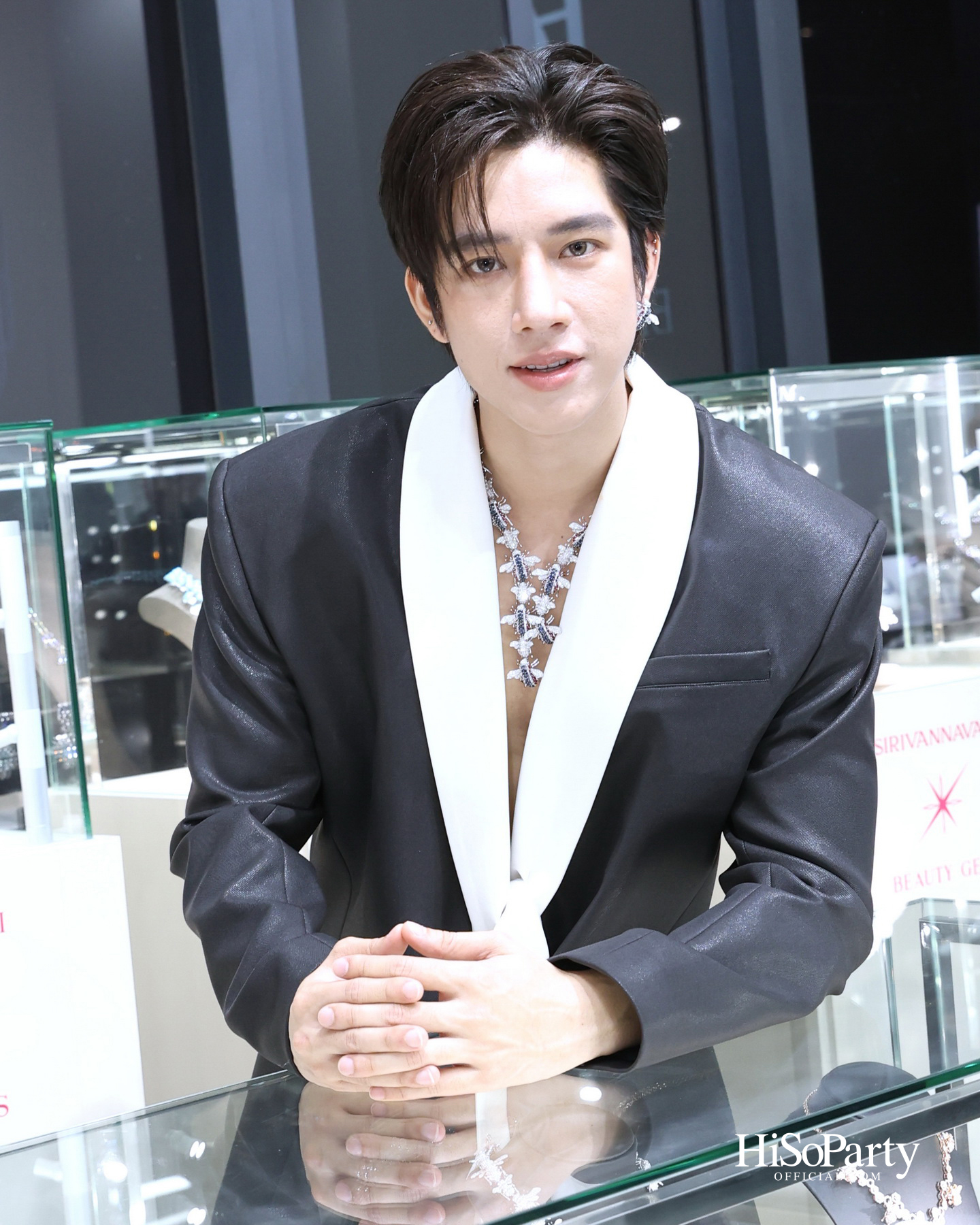 Beauty Gems, TQM และ ALTITUDE จัดงาน ‘The Extravaganza of Gems’ เปิดตัว ONE RESIDENCE CHAROENKRUNG พร้อมร่วมฉลองวันเกิด คุณหนึ่ง - สุริยน