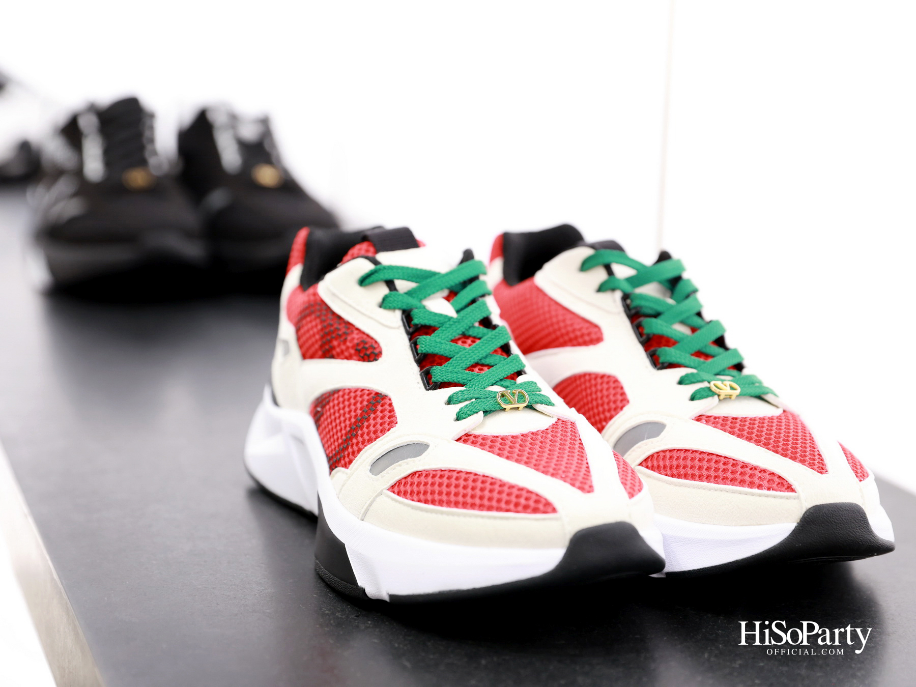 HiSoParty x Valentino ชวน Friends of HiSoParty ร่วมสัมผัสคอลเลกชันใหม่ล่าสุดจาก Valentino