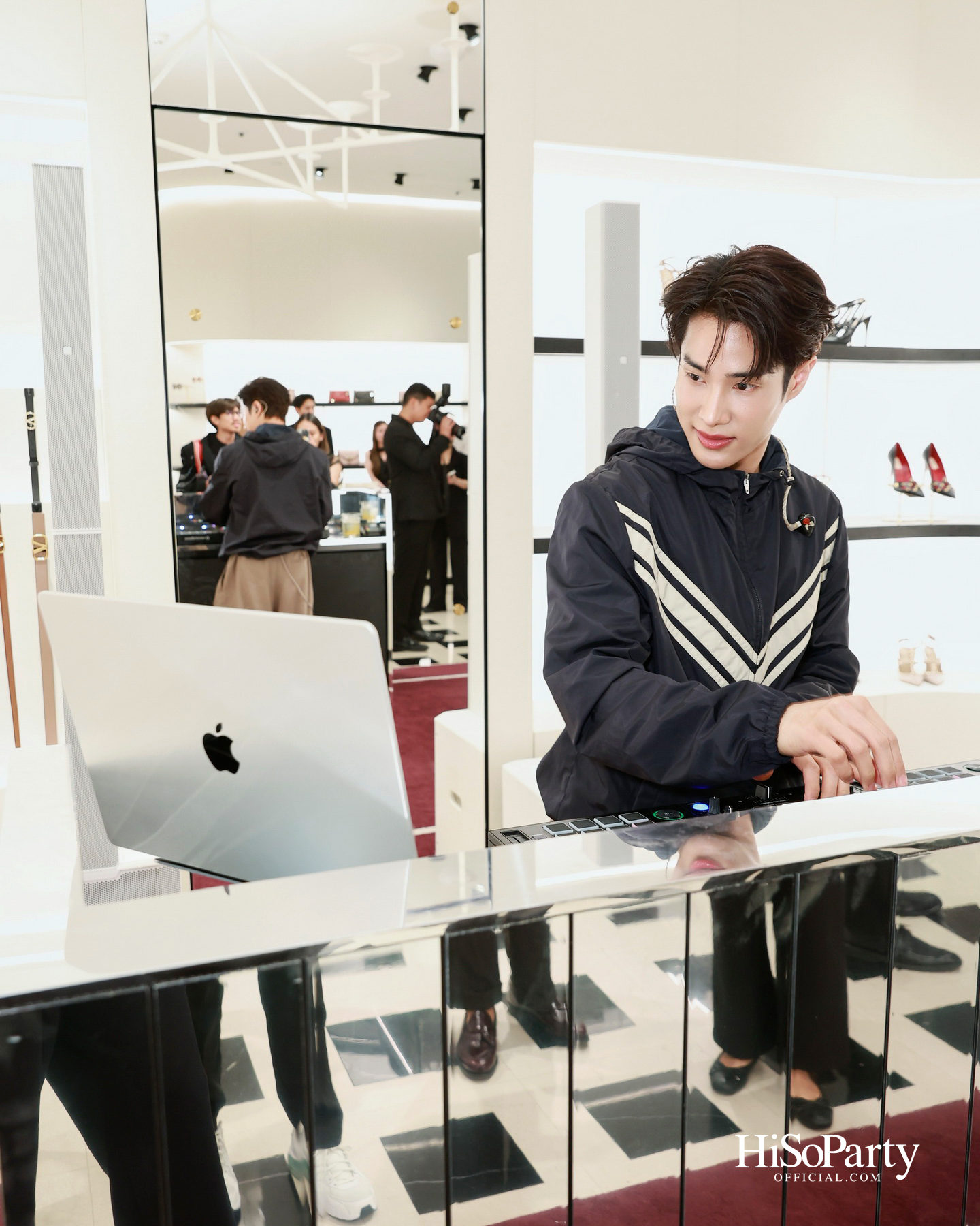 HiSoParty x Valentino ชวน Friends of HiSoParty ร่วมสัมผัสคอลเลกชันใหม่ล่าสุดจาก Valentino
